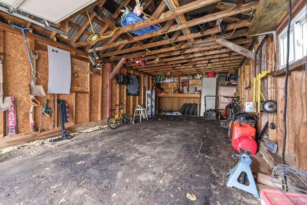 Photo 44 of 408 Moffat Street, Pembroke — HOMEH