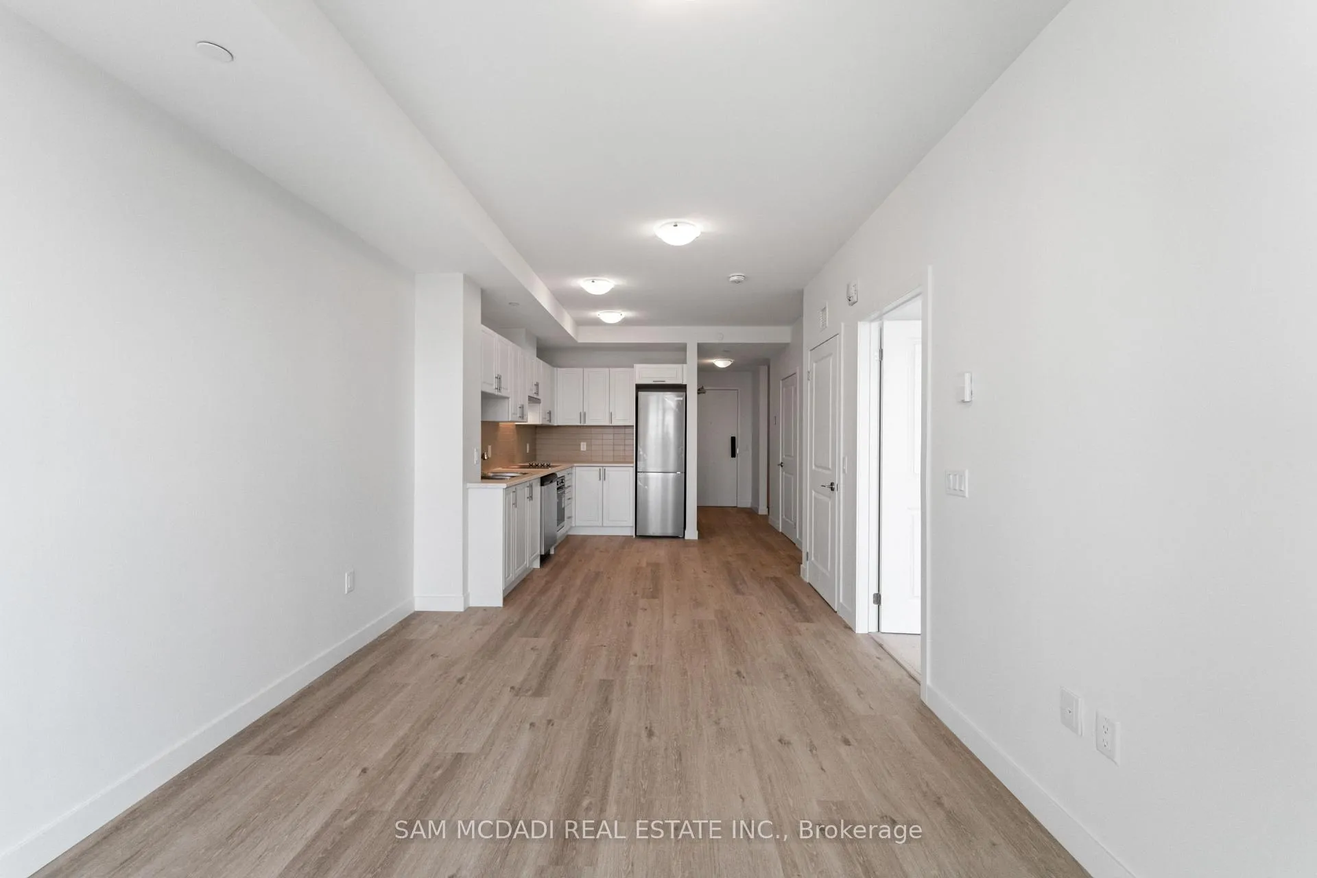 Photo 12 of Unit 505, 461 Green Road, Hamilton, Stoney Creek — HOMEH