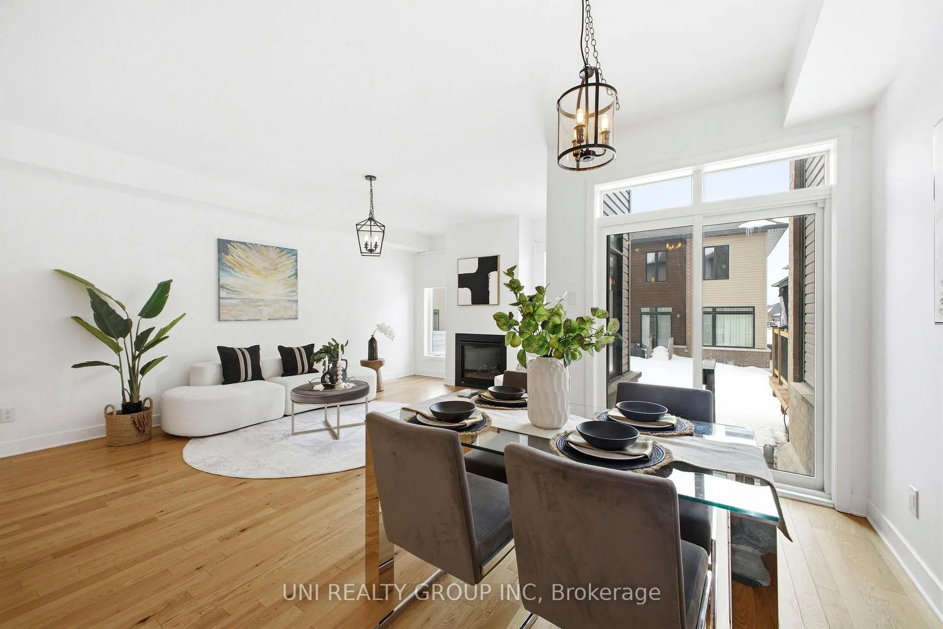 Photo 19 of 828 Chipping Circle, Ottawa, Riverside South/Gloucester Glen — HOMEH