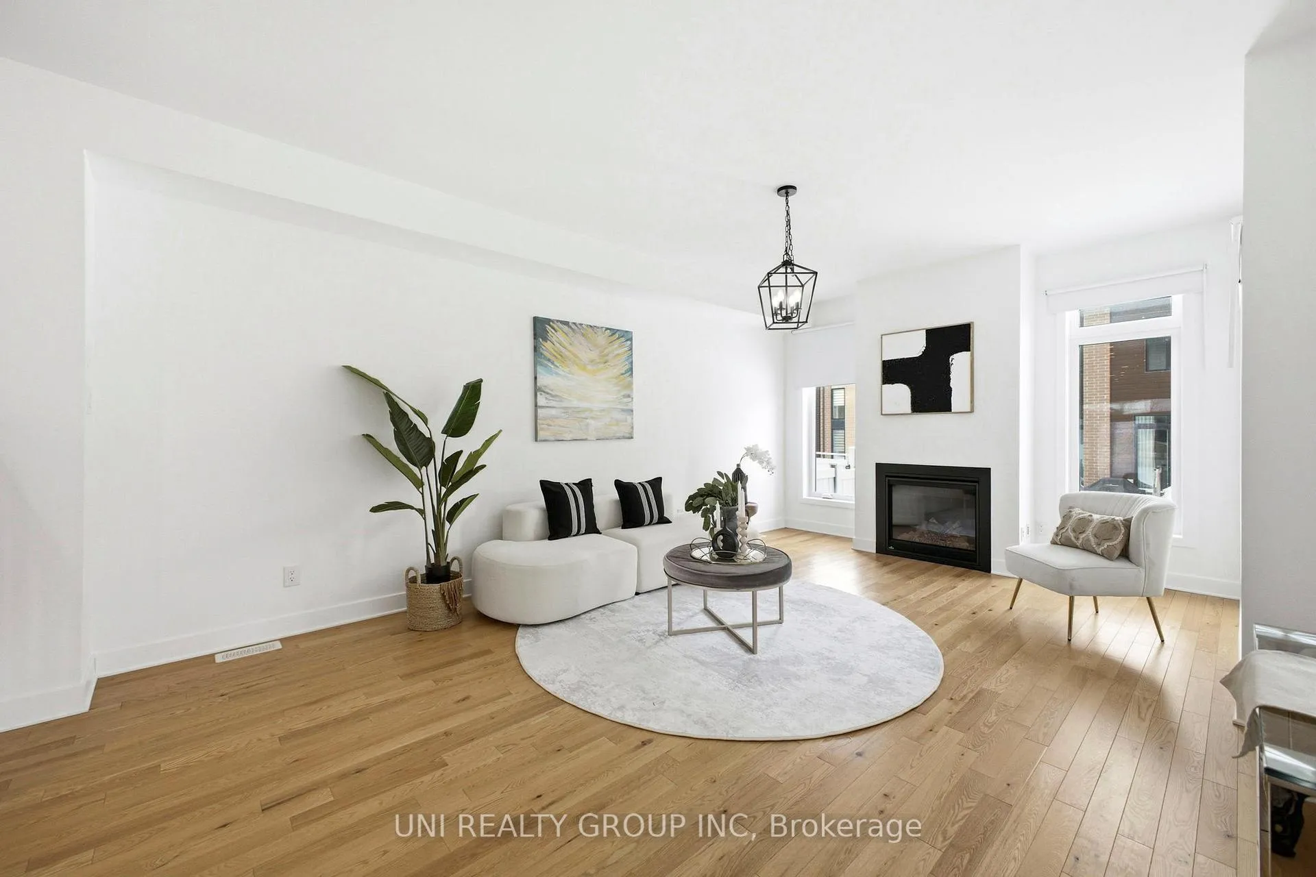 Photo 20 of 828 Chipping Circle, Ottawa, Riverside South/Gloucester Glen — HOMEH