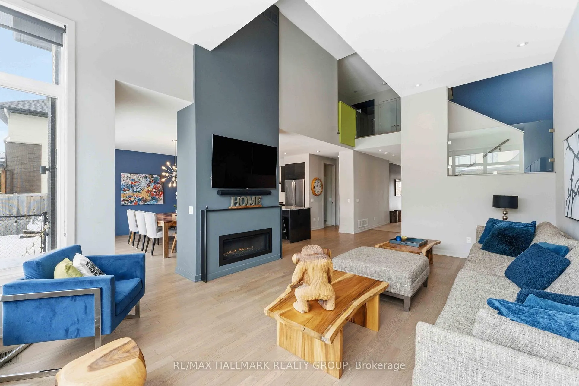 Photo 5 of 254 Sunnyridge Crescent, Ottawa, Kanata - Emerald Meadows/Trailwest — HOMEH