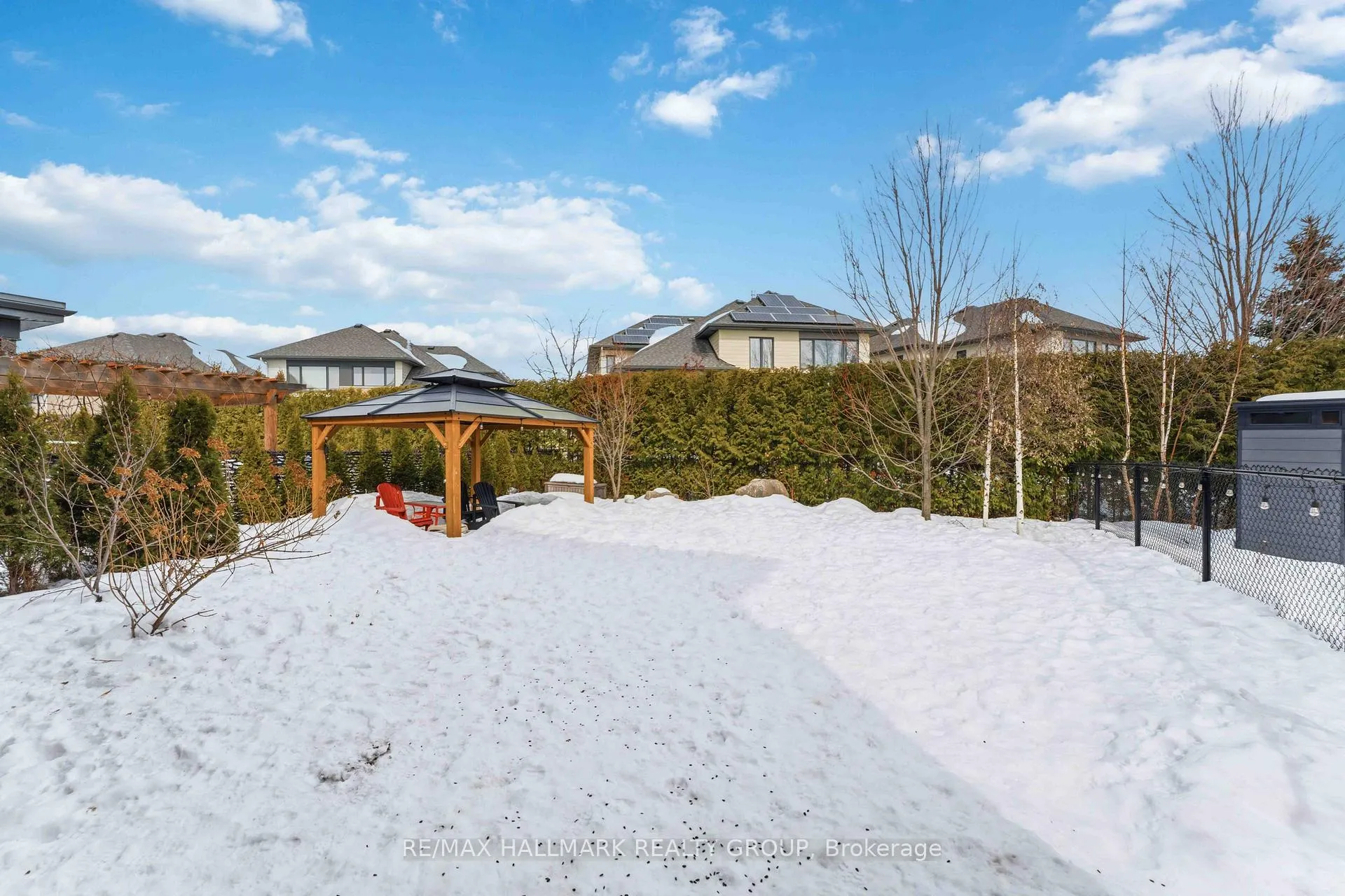 Photo 25 of 254 Sunnyridge Crescent, Ottawa, Kanata - Emerald Meadows/Trailwest — HOMEH