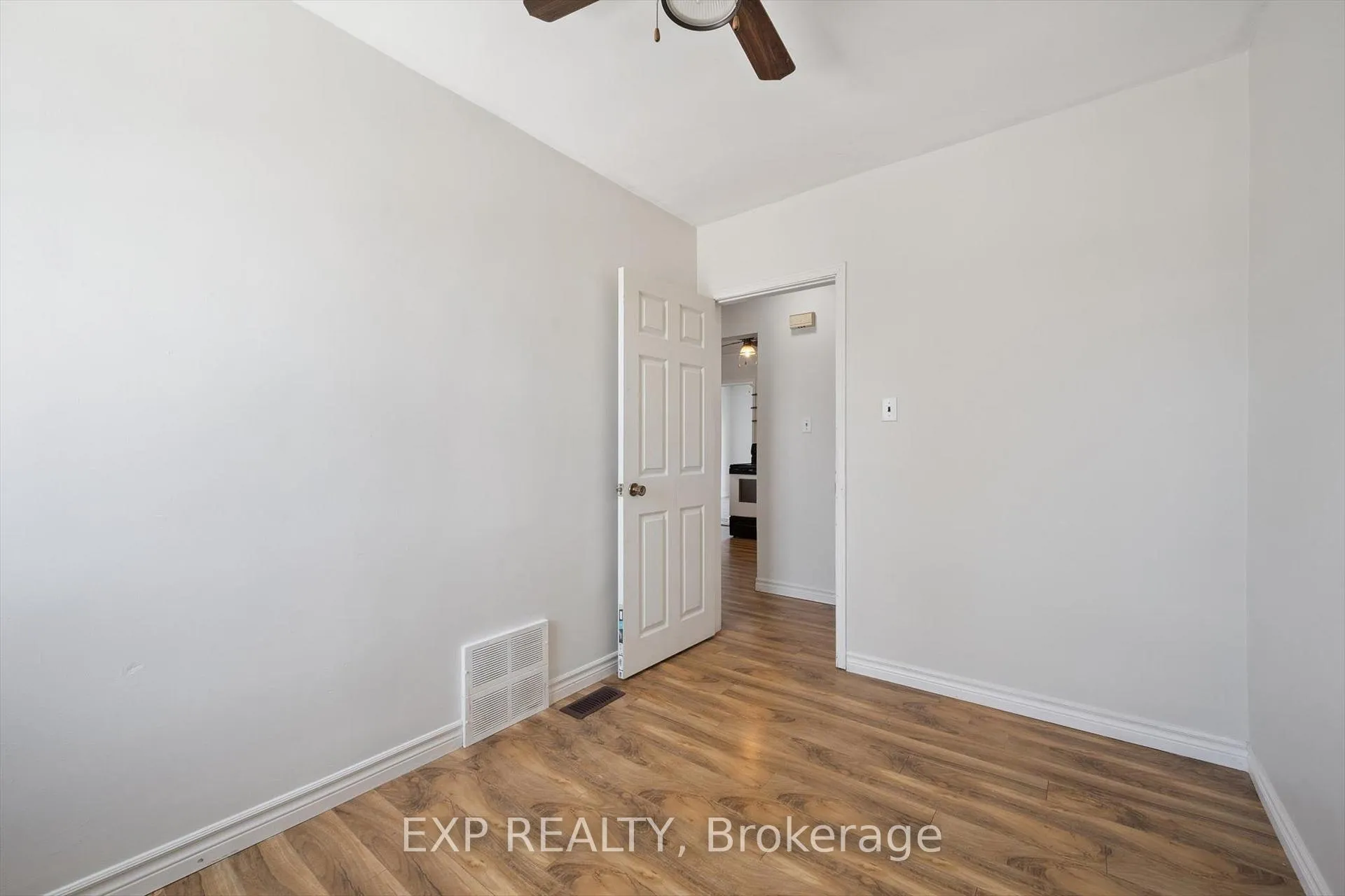 Photo 14 of 253 Sydney Street S, Kitchener, Rockway — HOMEH