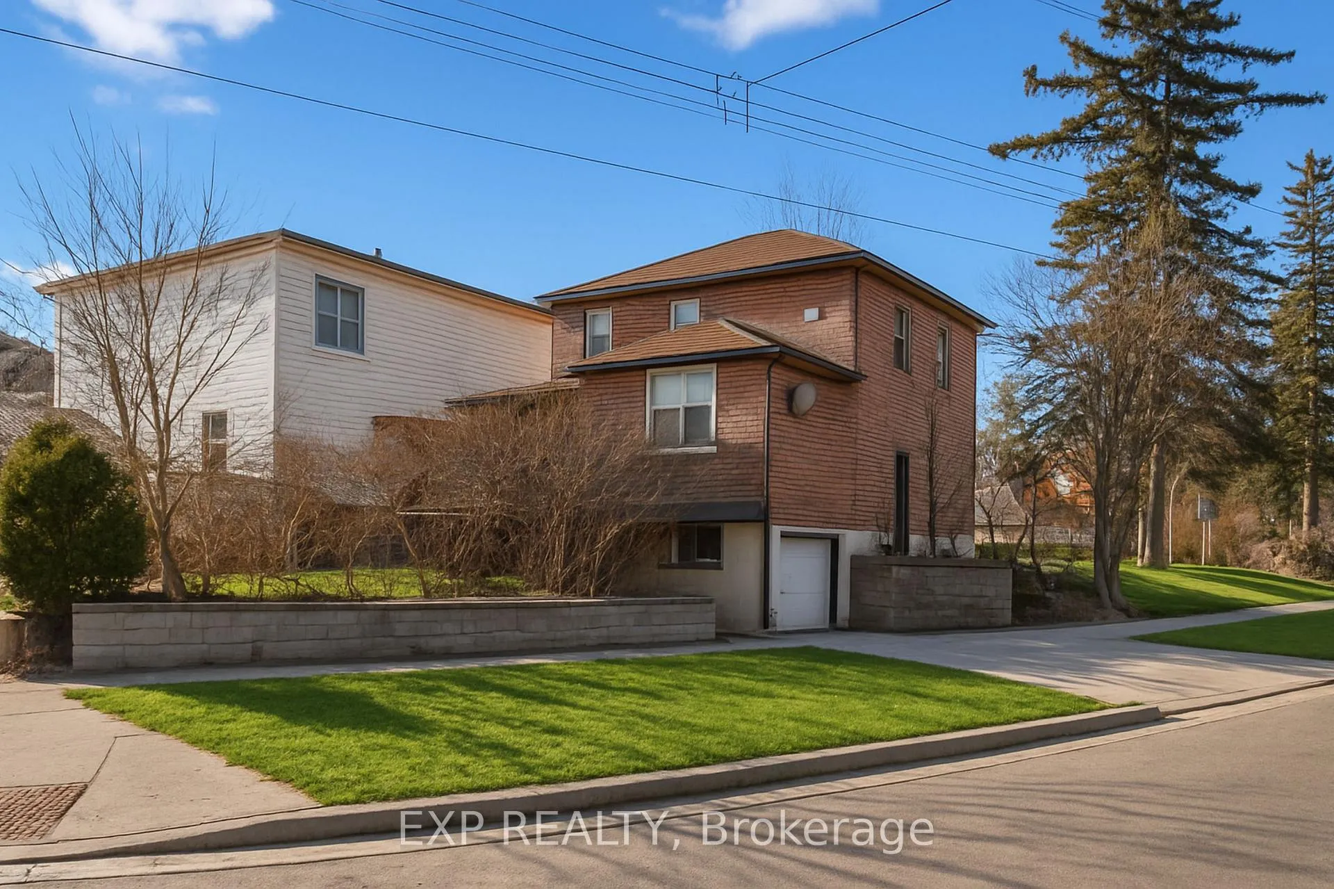 Photo 36 of 253 Sydney Street S, Kitchener, Rockway — HOMEH