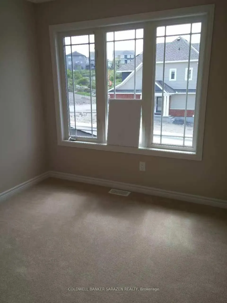Photo 8 of 47 Arkose Street, Ottawa, Kanata - Kanata Lakes/Heritage Hills — HOMEH