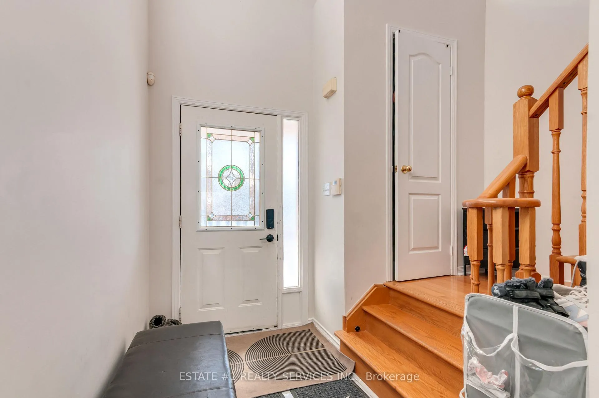 Photo 5 of 63 Tideland Drive, Brampton, Fletcher's Meadow — HOMEH