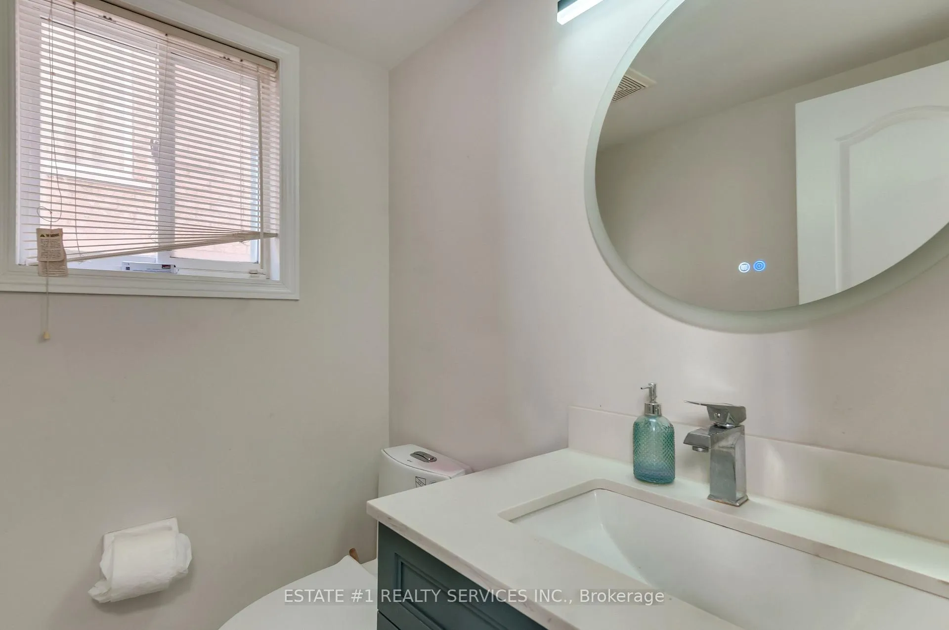 Photo 14 of 63 Tideland Drive, Brampton, Fletcher's Meadow — HOMEH