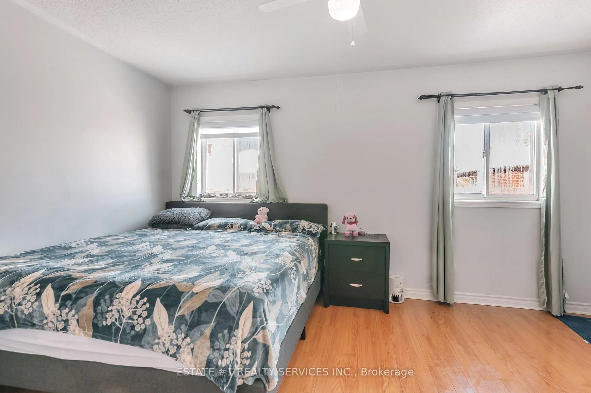 Photo 21 of 63 Tideland Drive, Brampton, Fletcher's Meadow — HOMEH