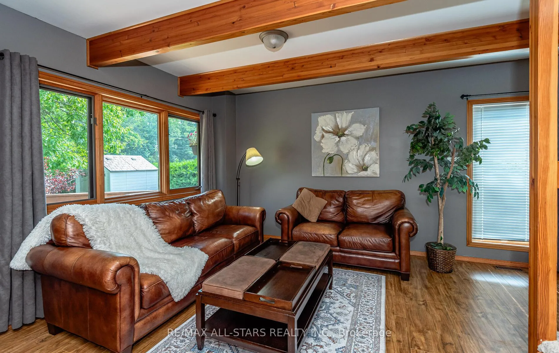 Photo 20 of 136 Riverbank Drive, Georgina, Pefferlaw — HOMEH