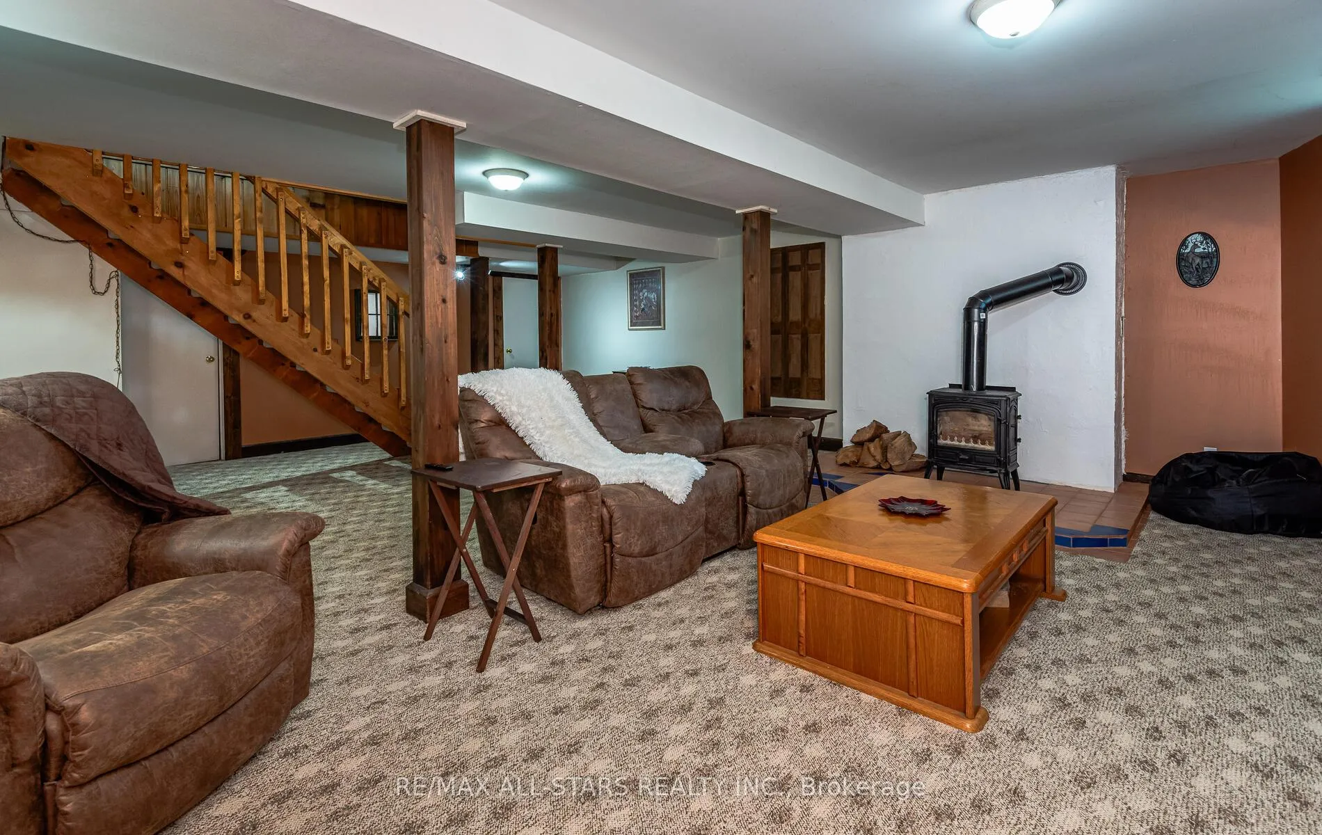 Photo 39 of 136 Riverbank Drive, Georgina, Pefferlaw — HOMEH