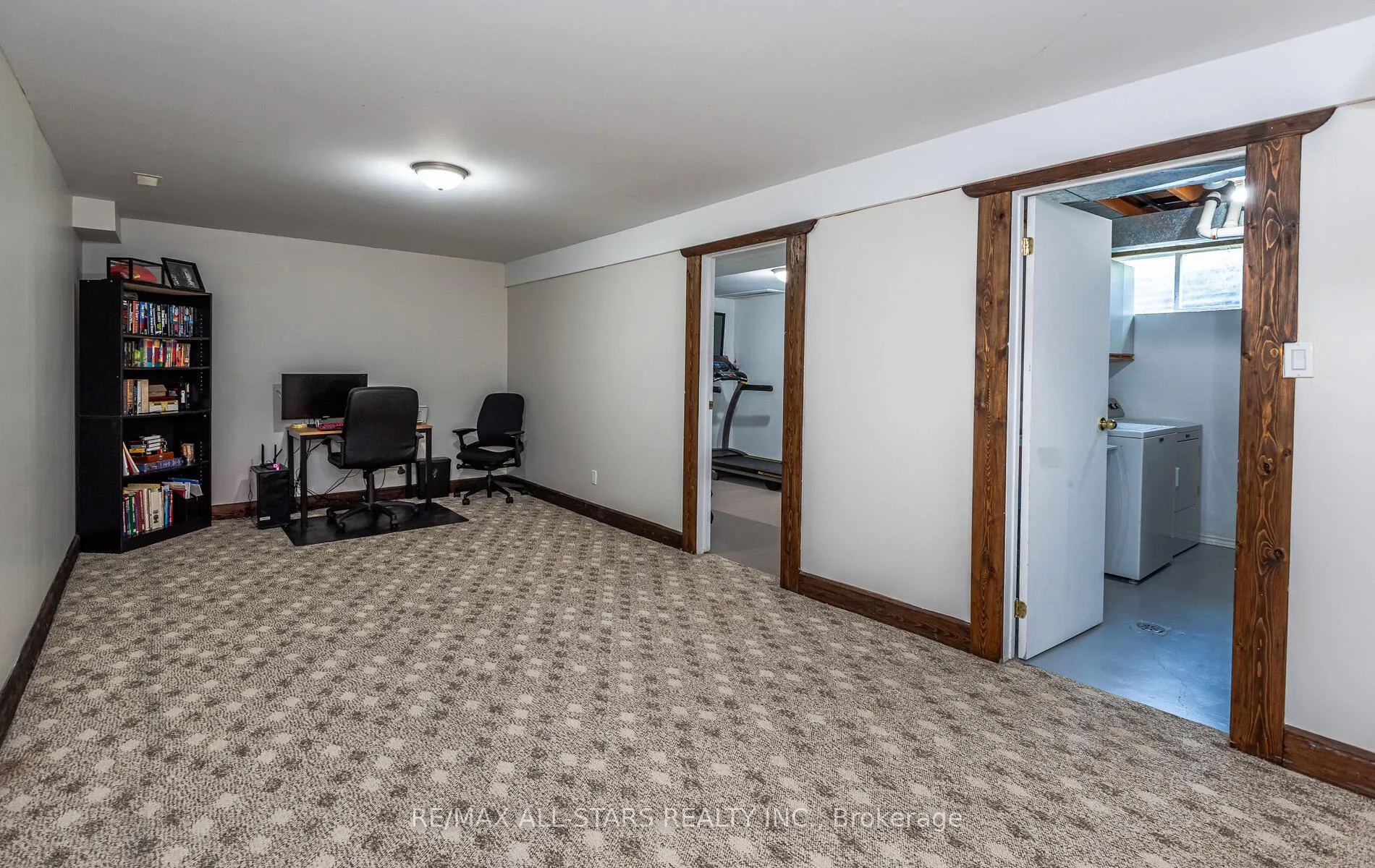 Photo 40 of 136 Riverbank Drive, Georgina, Pefferlaw — HOMEH