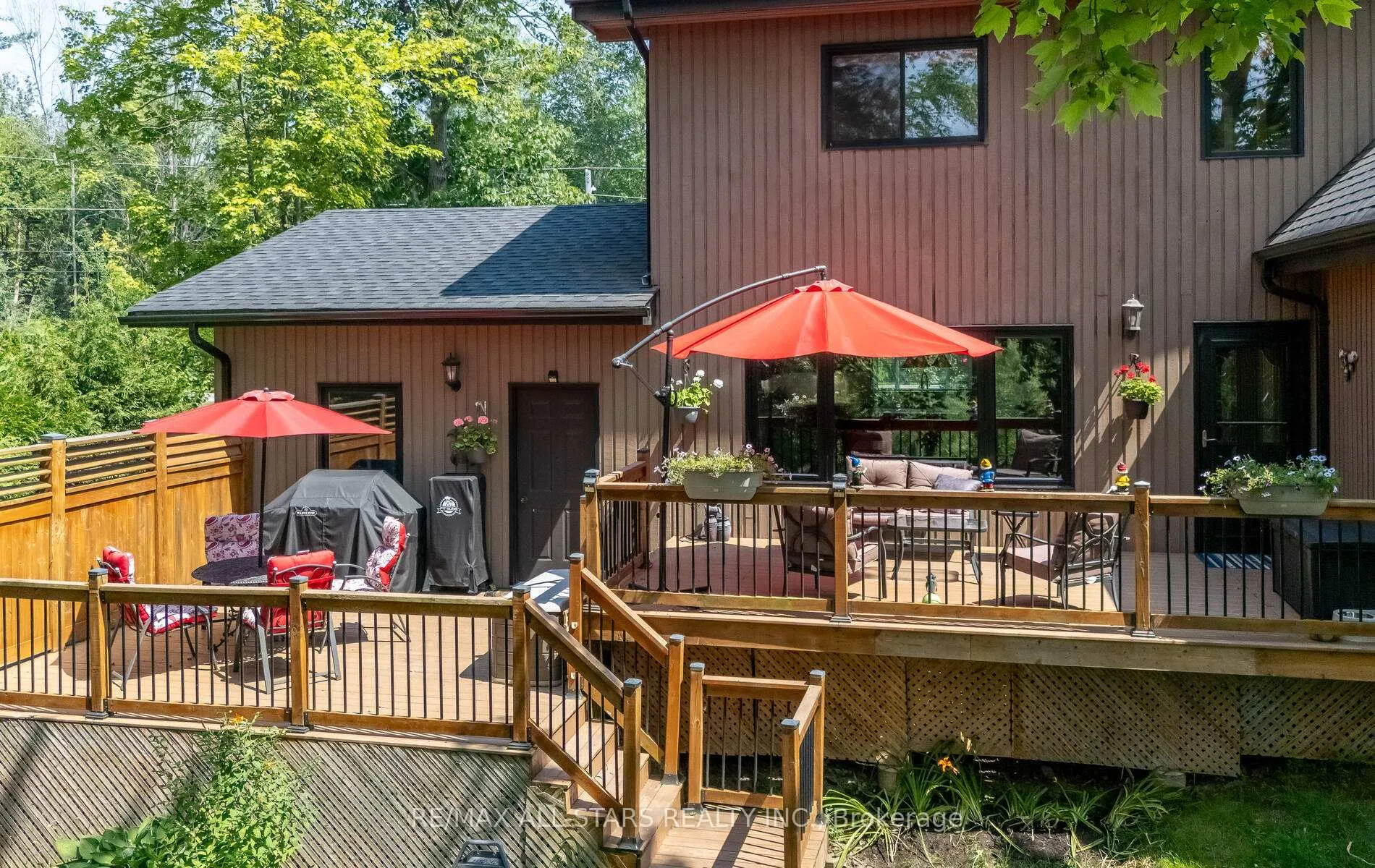 Photo 43 of 136 Riverbank Drive, Georgina, Pefferlaw — HOMEH