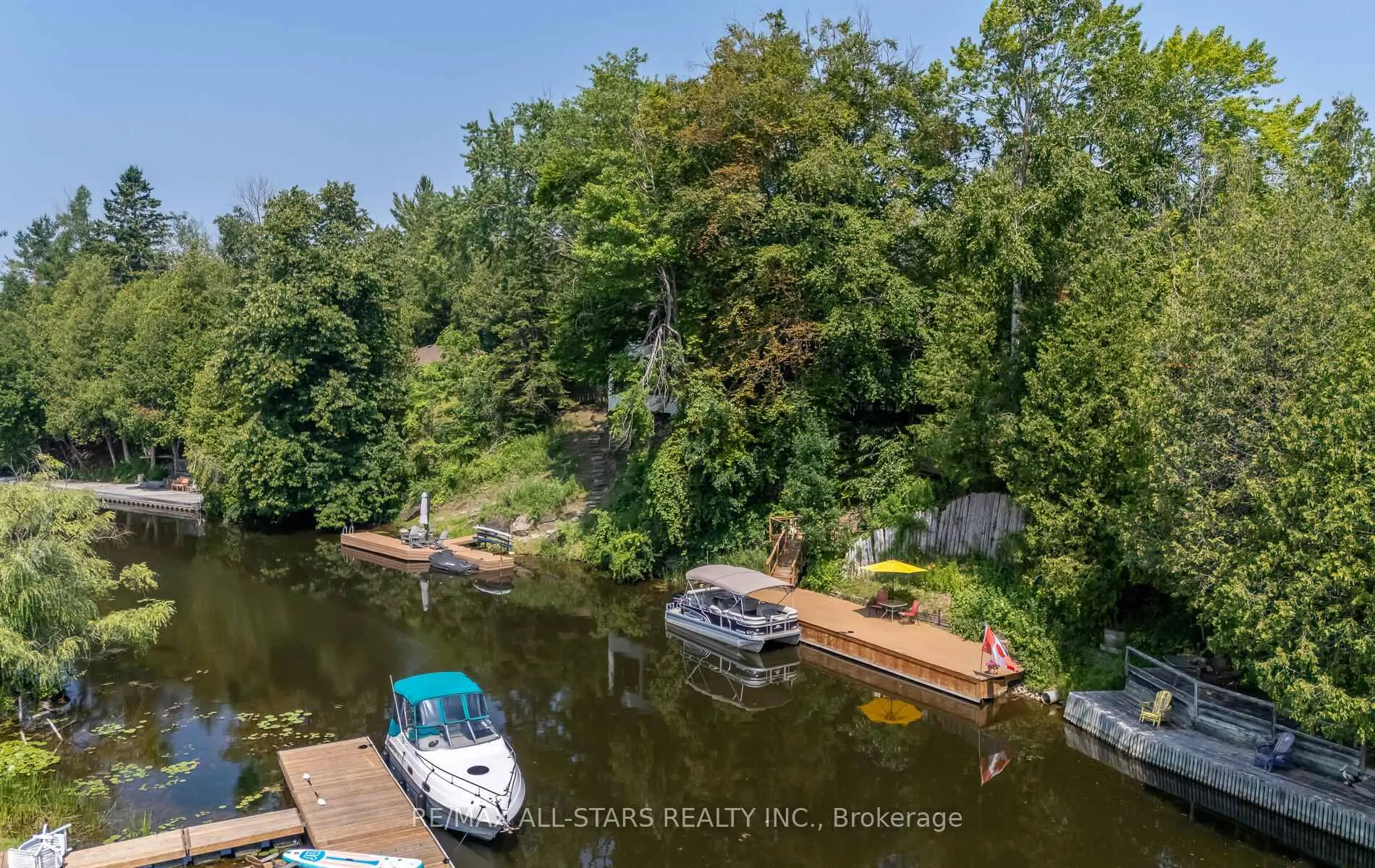 Photo 48 of 136 Riverbank Drive, Georgina, Pefferlaw — HOMEH