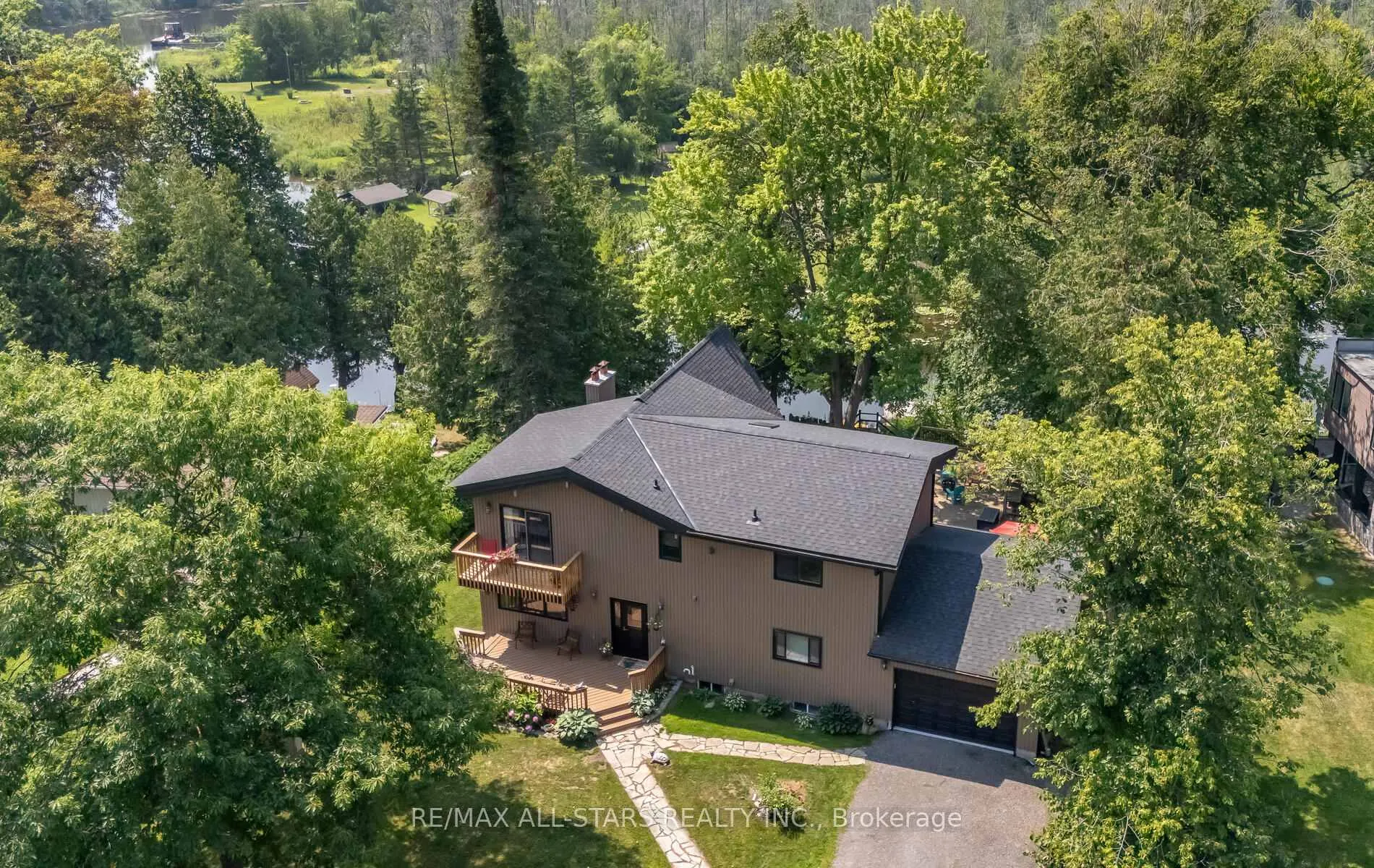Photo 49 of 136 Riverbank Drive, Georgina, Pefferlaw — HOMEH