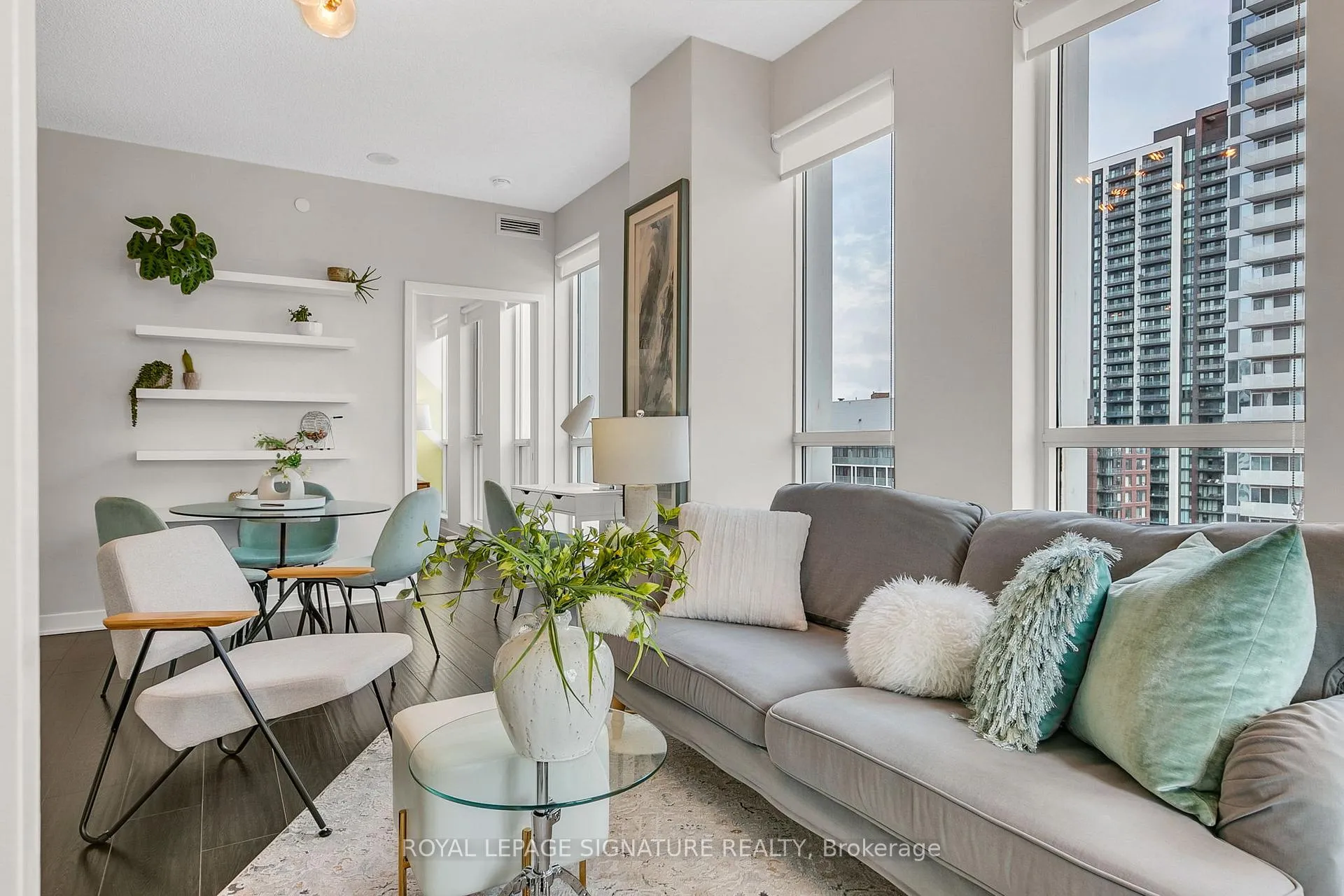 Photo 9 of Unit 1302, 170 Sumach Street, Toronto, Regent Park — HOMEH