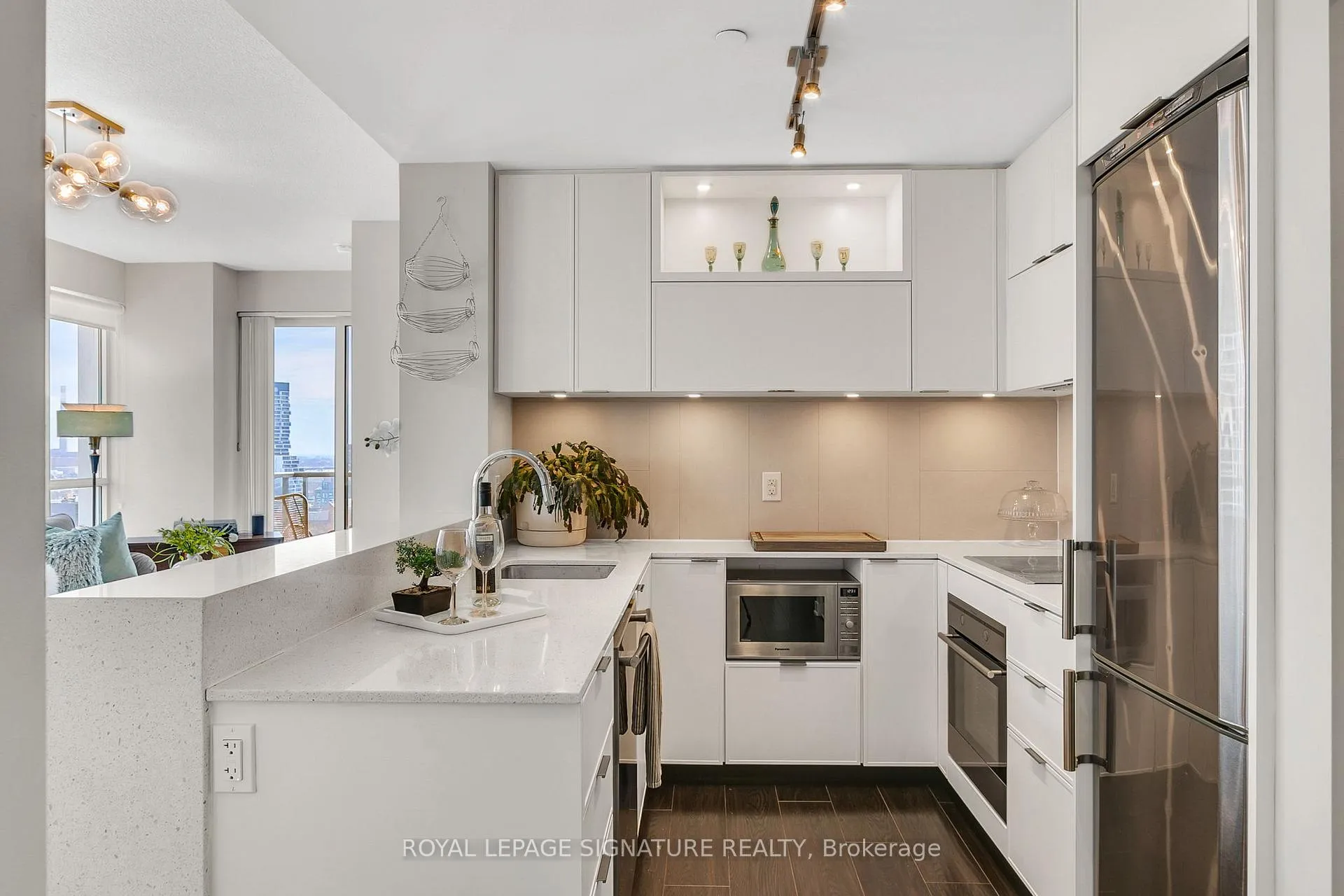 Photo 15 of Unit 1302, 170 Sumach Street, Toronto, Regent Park — HOMEH
