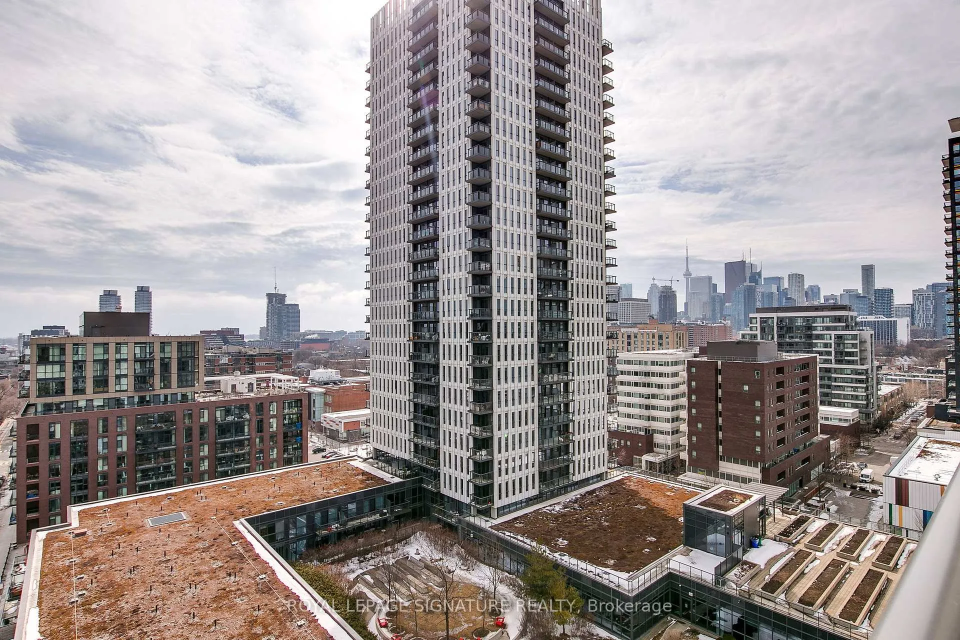 Photo 39 of Unit 1302, 170 Sumach Street, Toronto, Regent Park — HOMEH