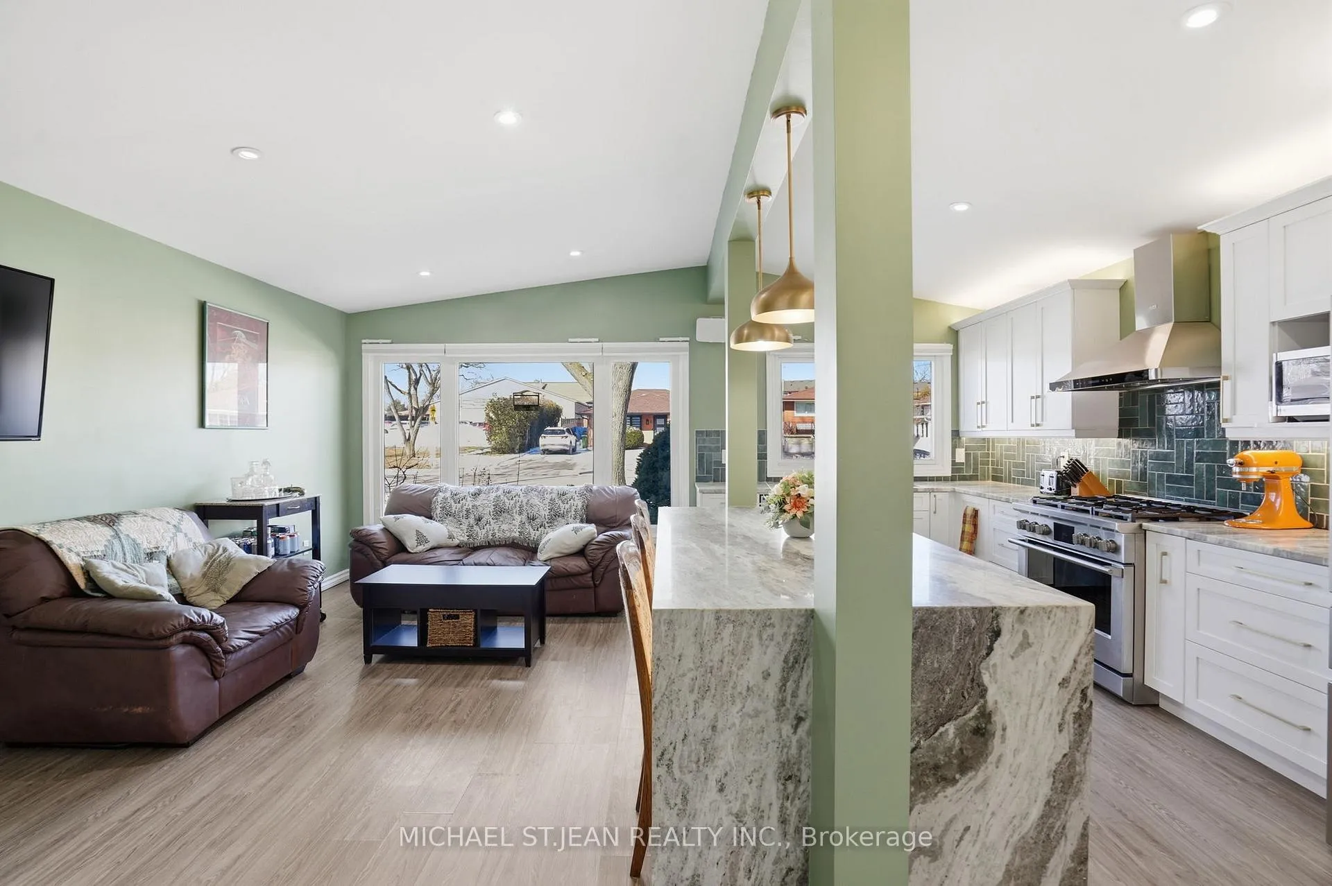 Photo 7 of 7 Rapallo Drive, Hamilton, Lisgar — HOMEH