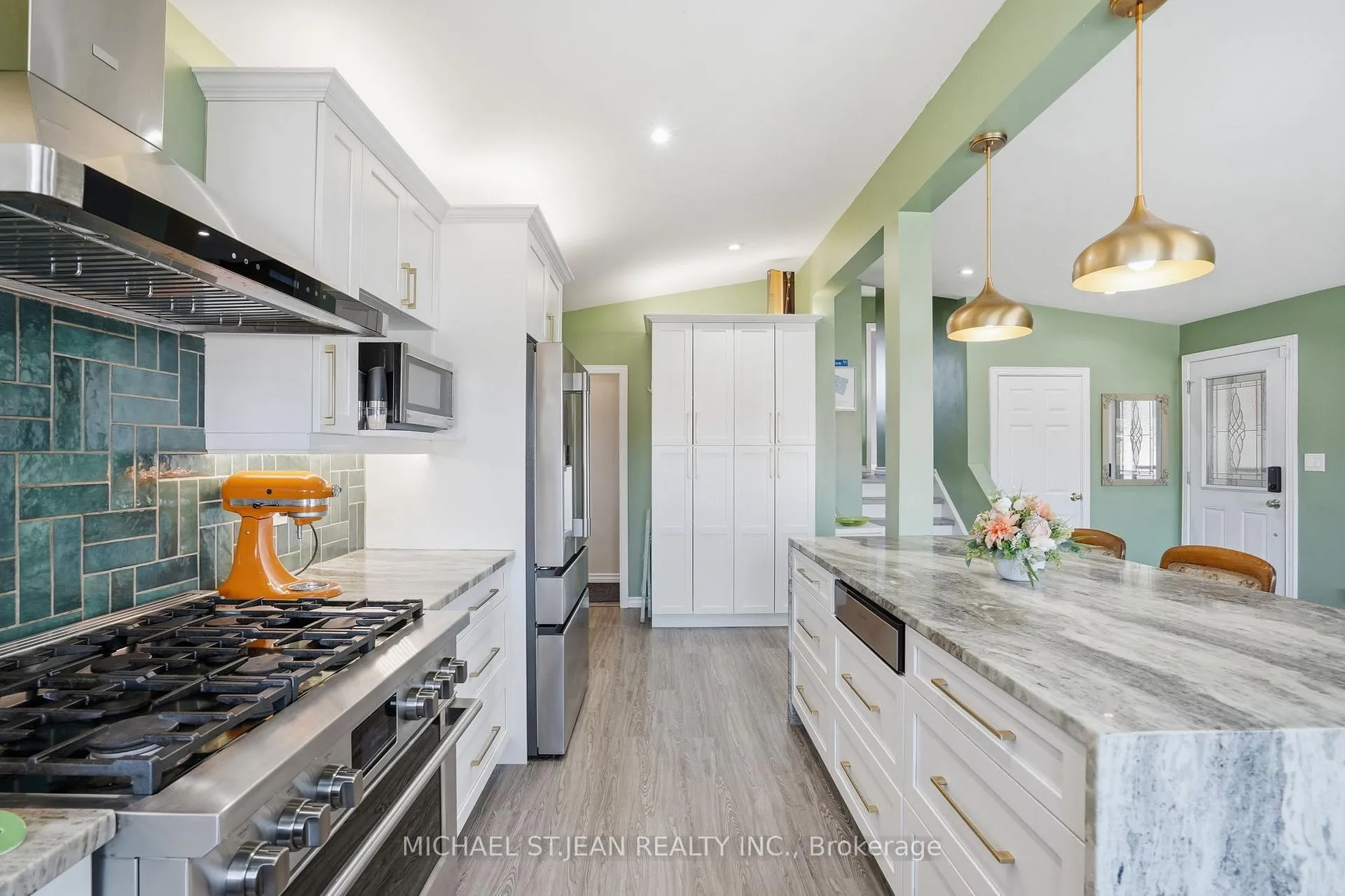 Photo 14 of 7 Rapallo Drive, Hamilton, Lisgar — HOMEH