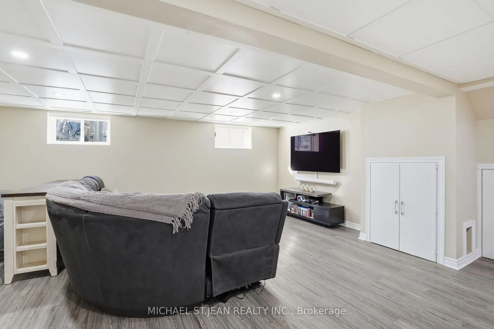 Photo 33 of 7 Rapallo Drive, Hamilton, Lisgar — HOMEH