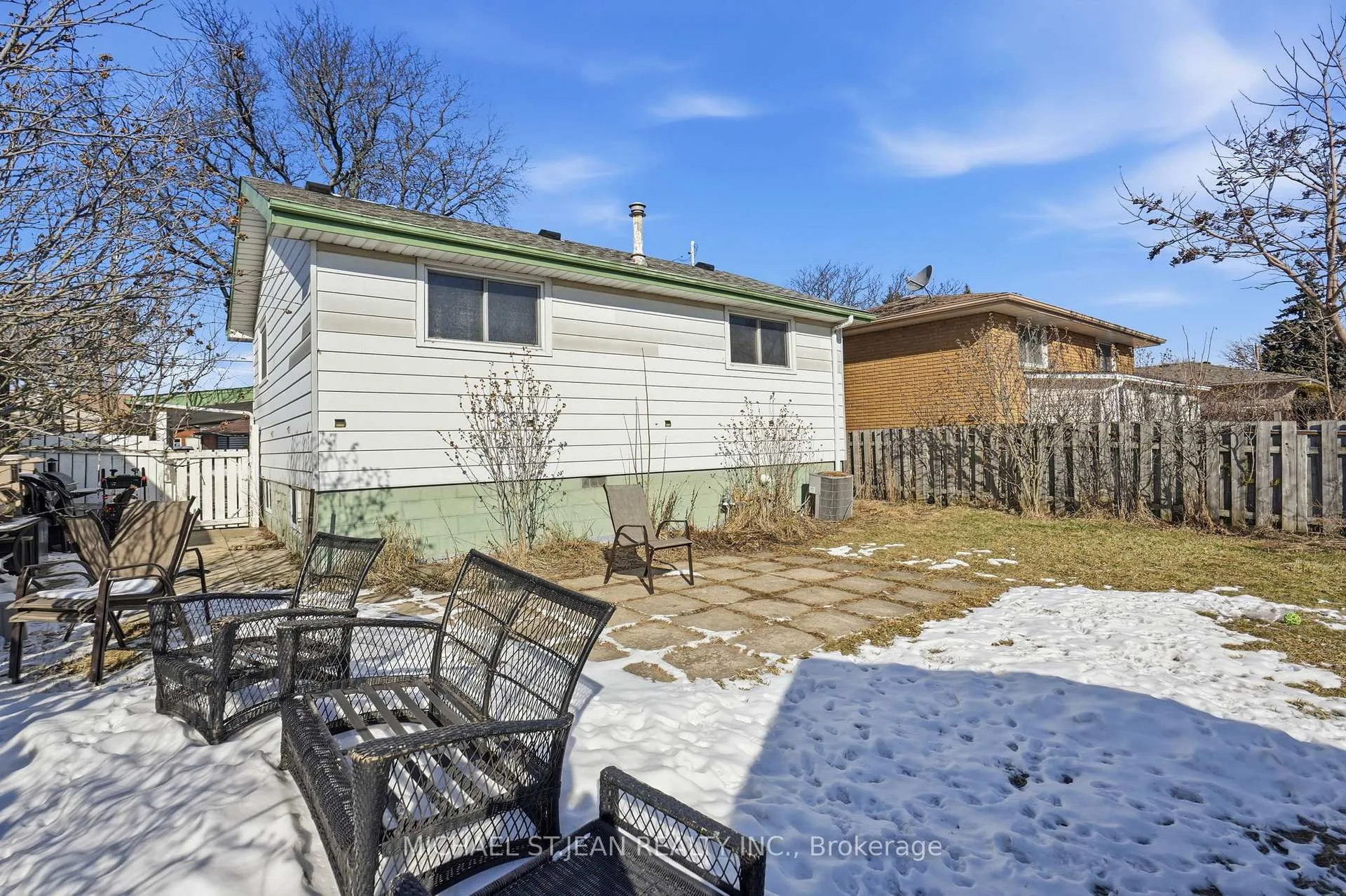 Photo 43 of 7 Rapallo Drive, Hamilton, Lisgar — HOMEH