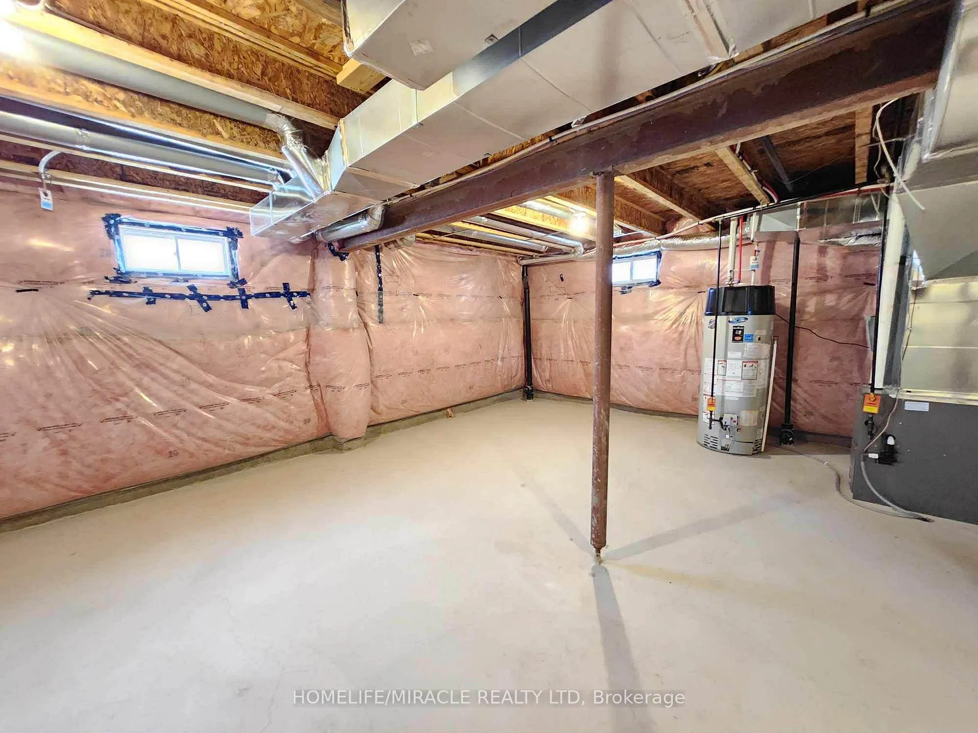 Photo 32 of 70 Eastbridge Avenue, Welland, Dain City — HOMEH