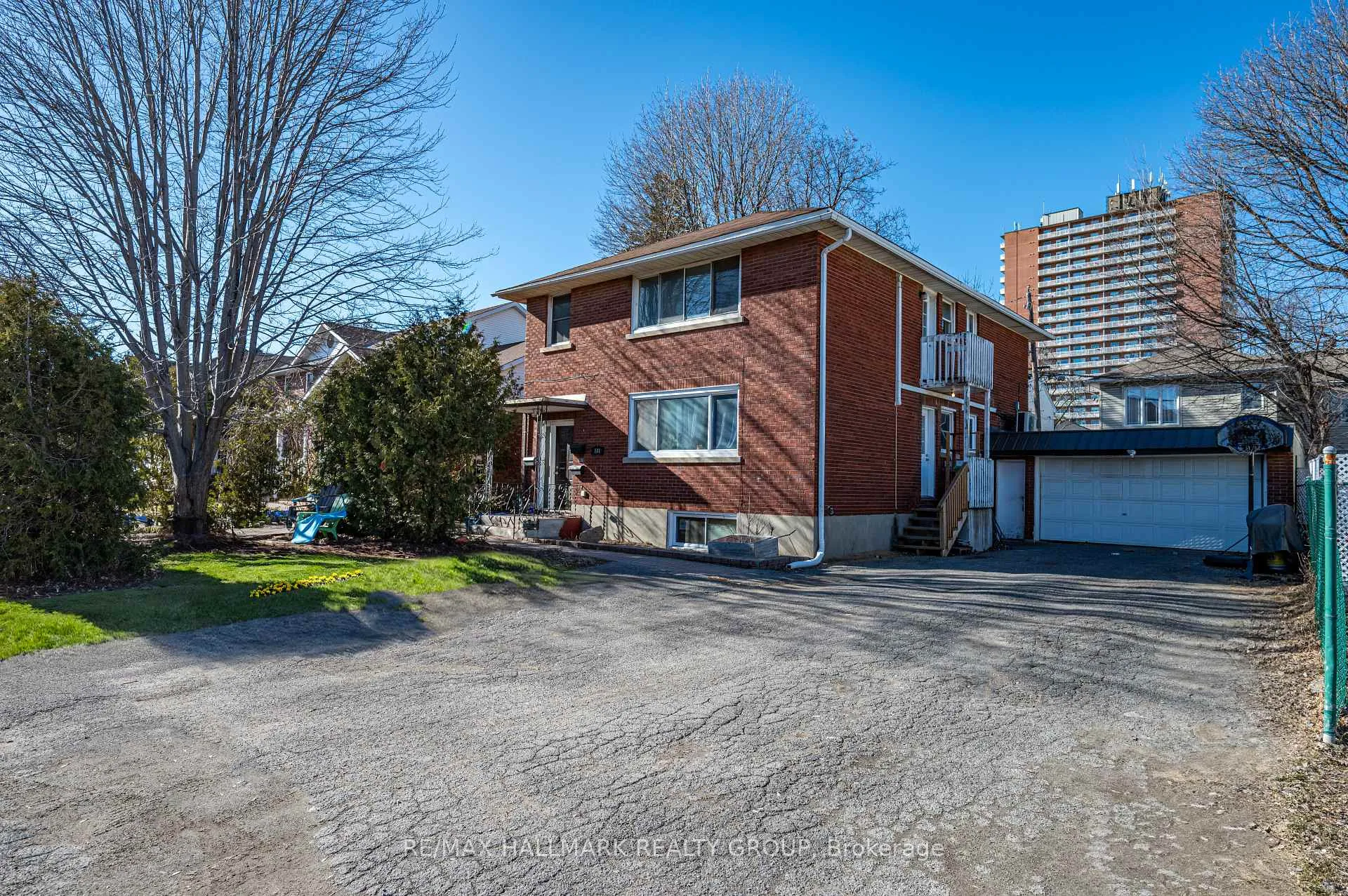 Photo 2 of Unit 3, 181 Switzer Avenue W, Ottawa, Westboro/Hampton Park — HOMEH