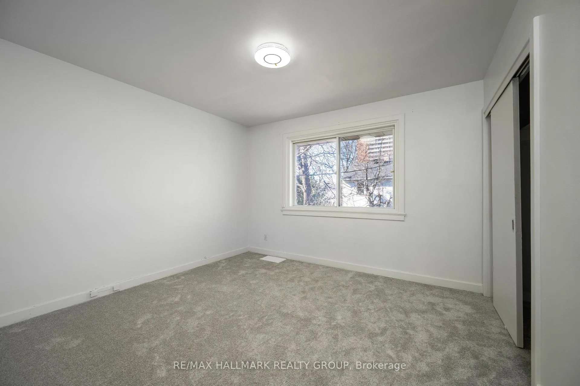 Photo 11 of Unit 3, 181 Switzer Avenue W, Ottawa, Westboro/Hampton Park — HOMEH