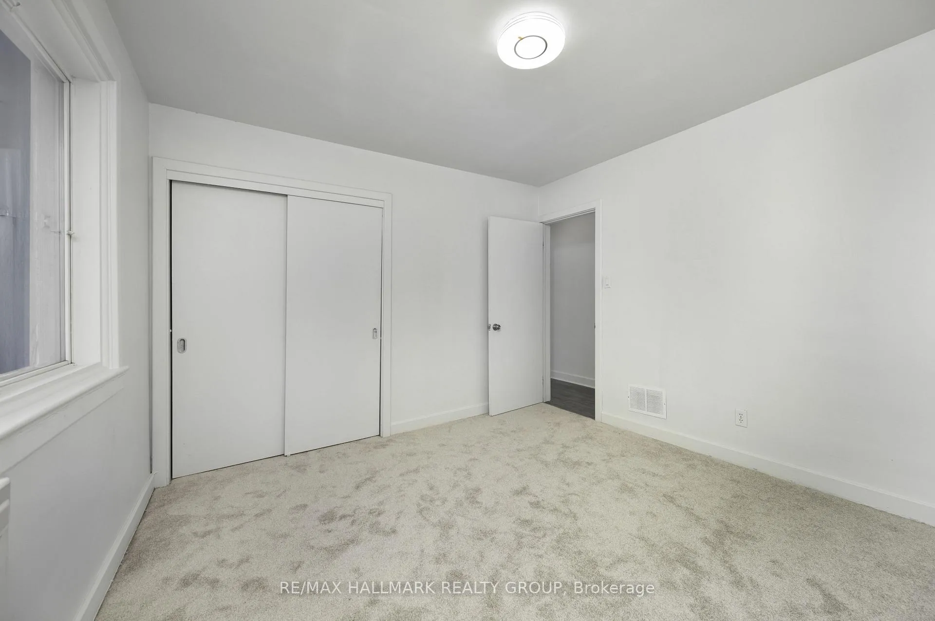 Photo 13 of Unit 3, 181 Switzer Avenue W, Ottawa, Westboro/Hampton Park — HOMEH