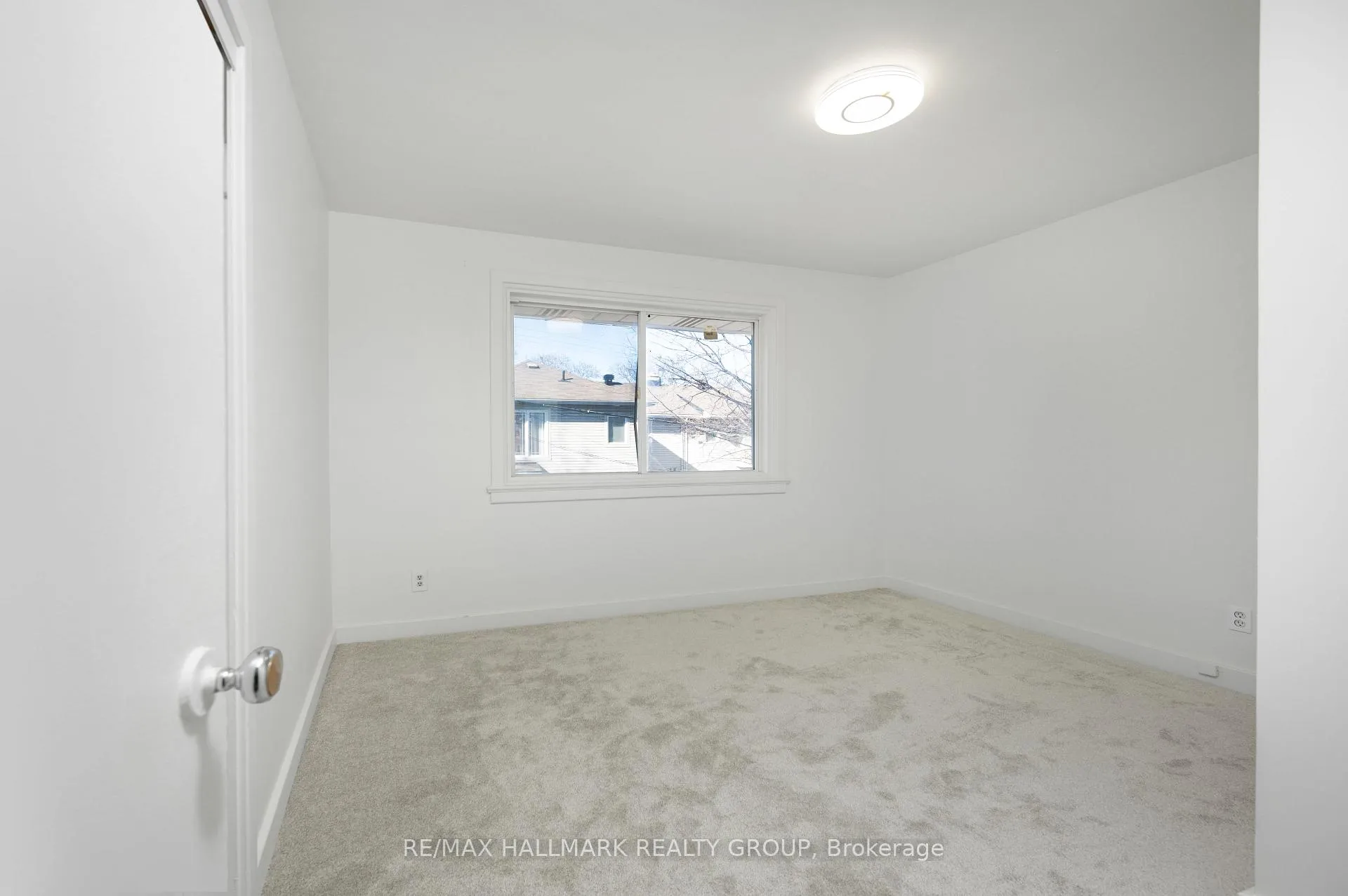 Photo 16 of Unit 3, 181 Switzer Avenue W, Ottawa, Westboro/Hampton Park — HOMEH