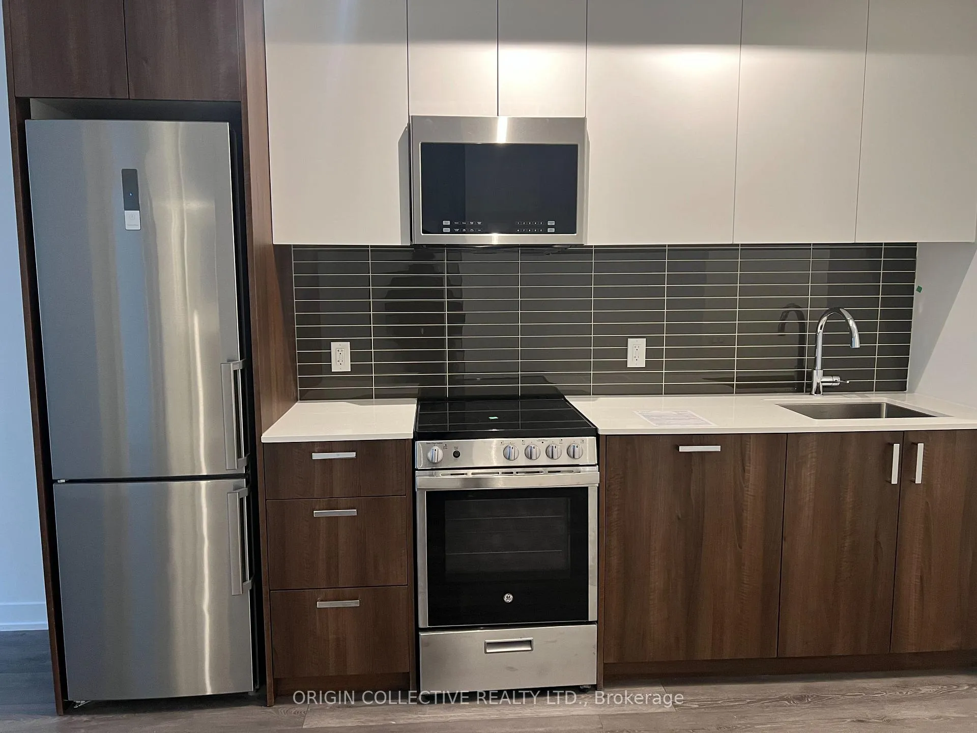 Photo 7 of 1791 St Clair Avenue 222, Toronto, Weston-Pellam Park — HOMEH