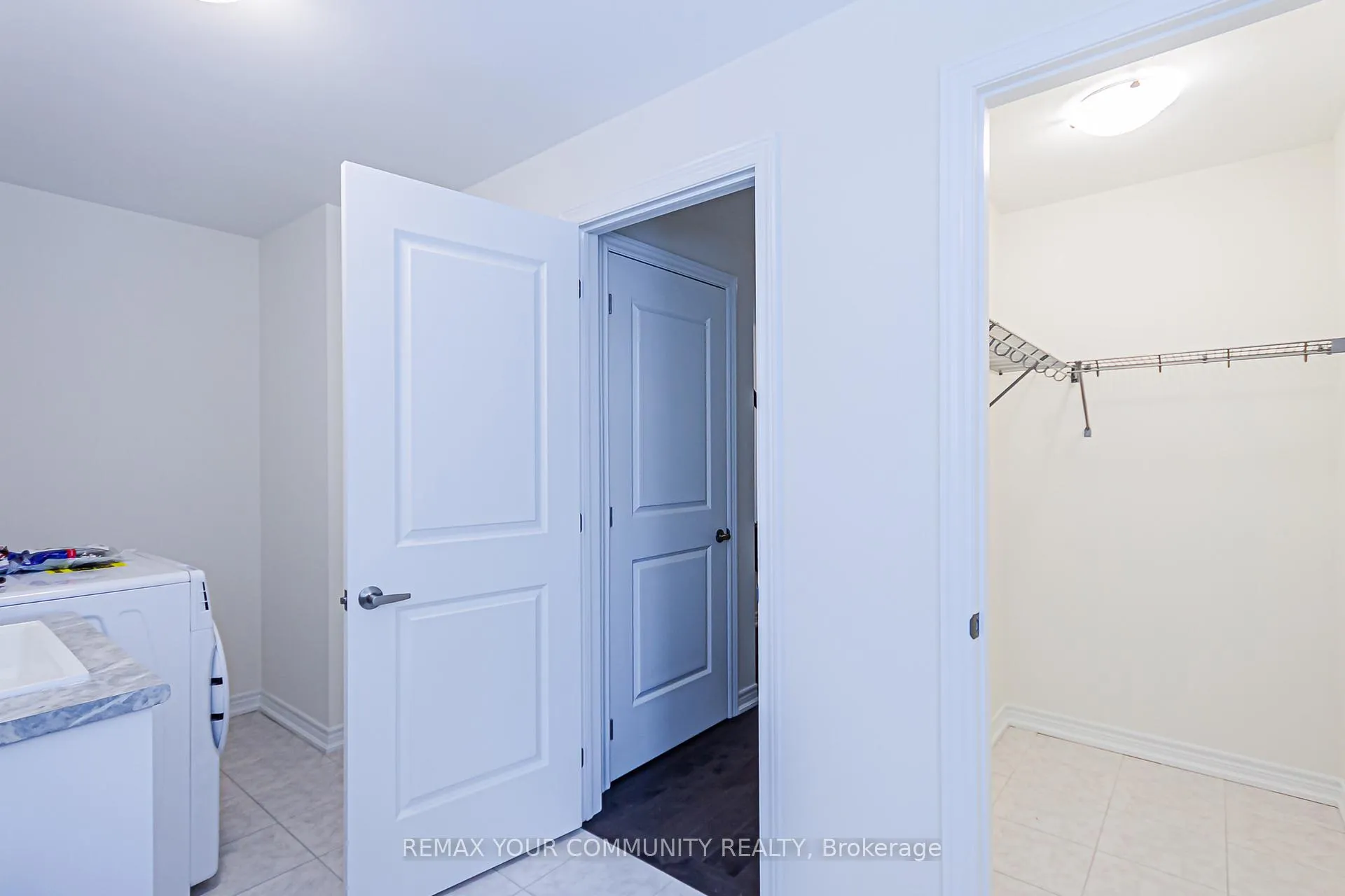 Photo 12 of 149 Berczy Green Drive, Markham, Rural Markham — HOMEH