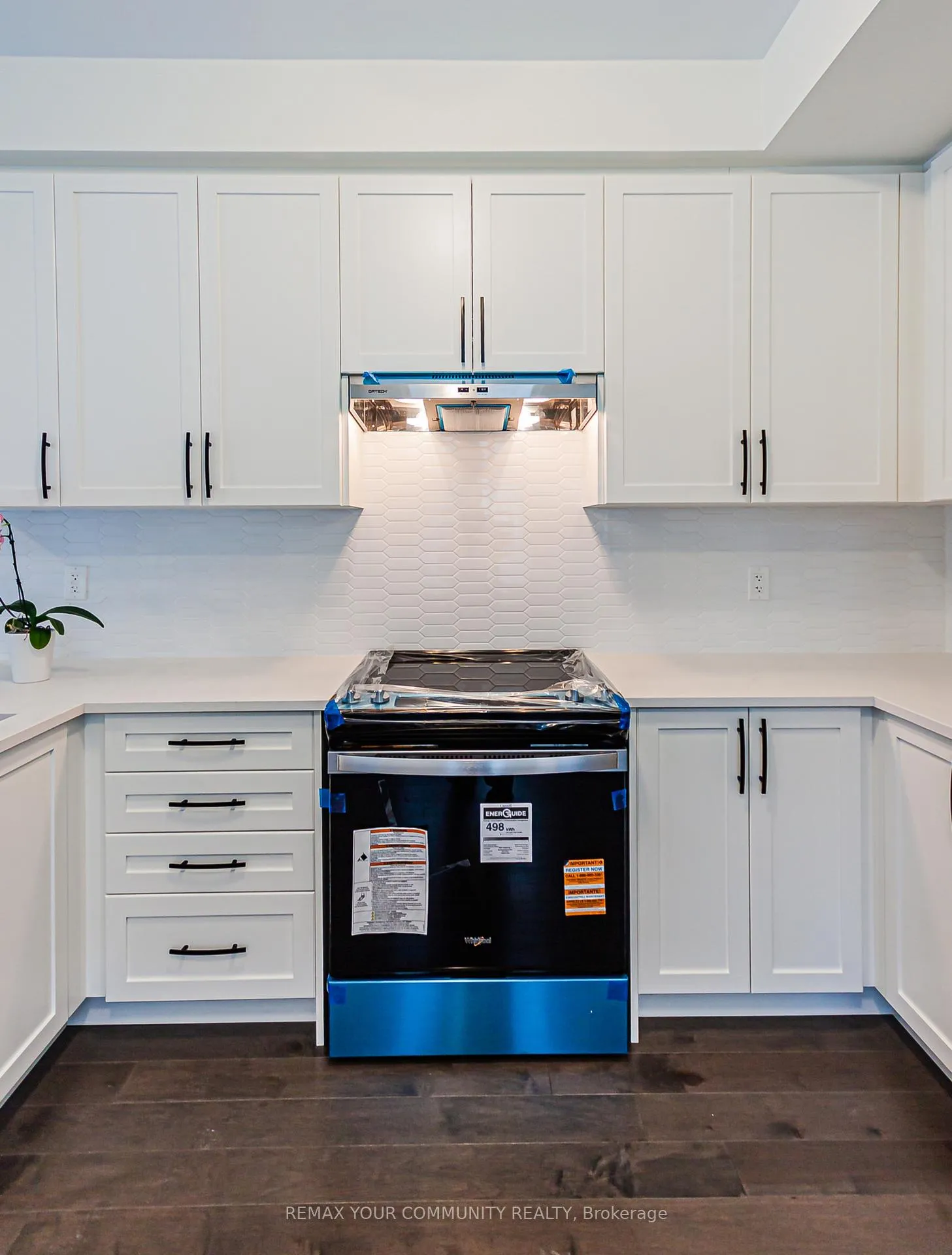 Photo 21 of 149 Berczy Green Drive, Markham, Rural Markham — HOMEH