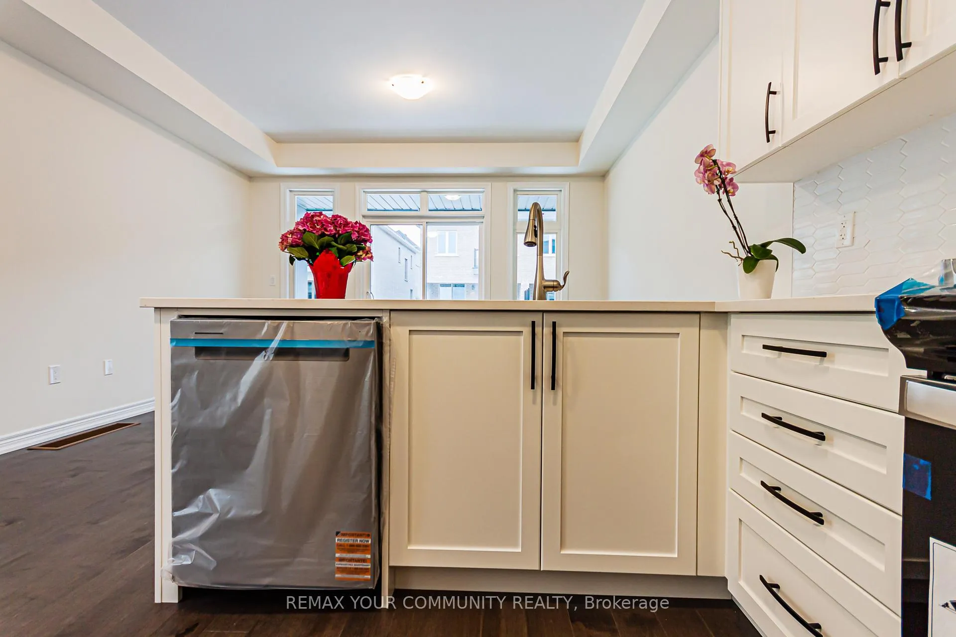 Photo 23 of 149 Berczy Green Drive, Markham, Rural Markham — HOMEH