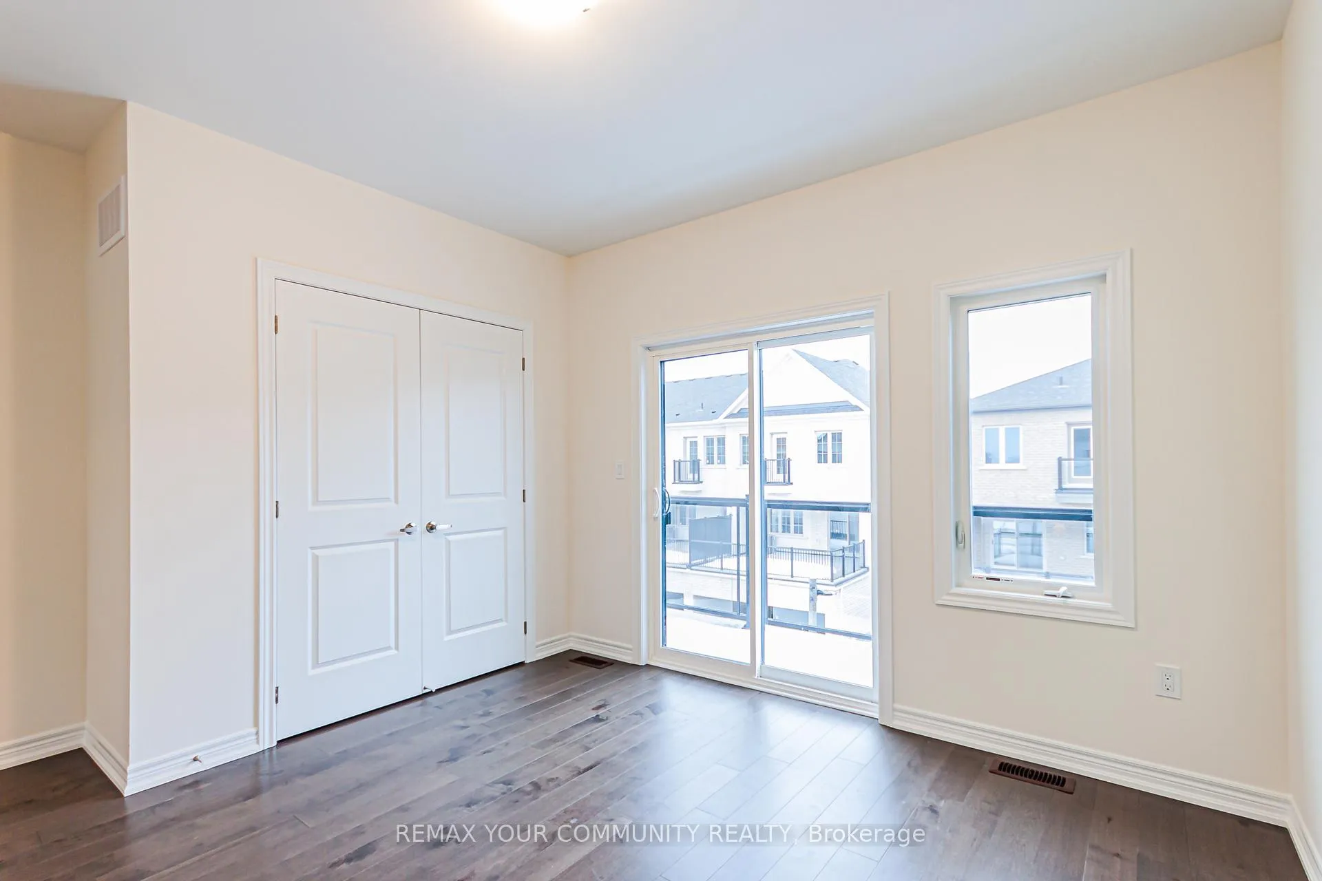 Photo 36 of 149 Berczy Green Drive, Markham, Rural Markham — HOMEH