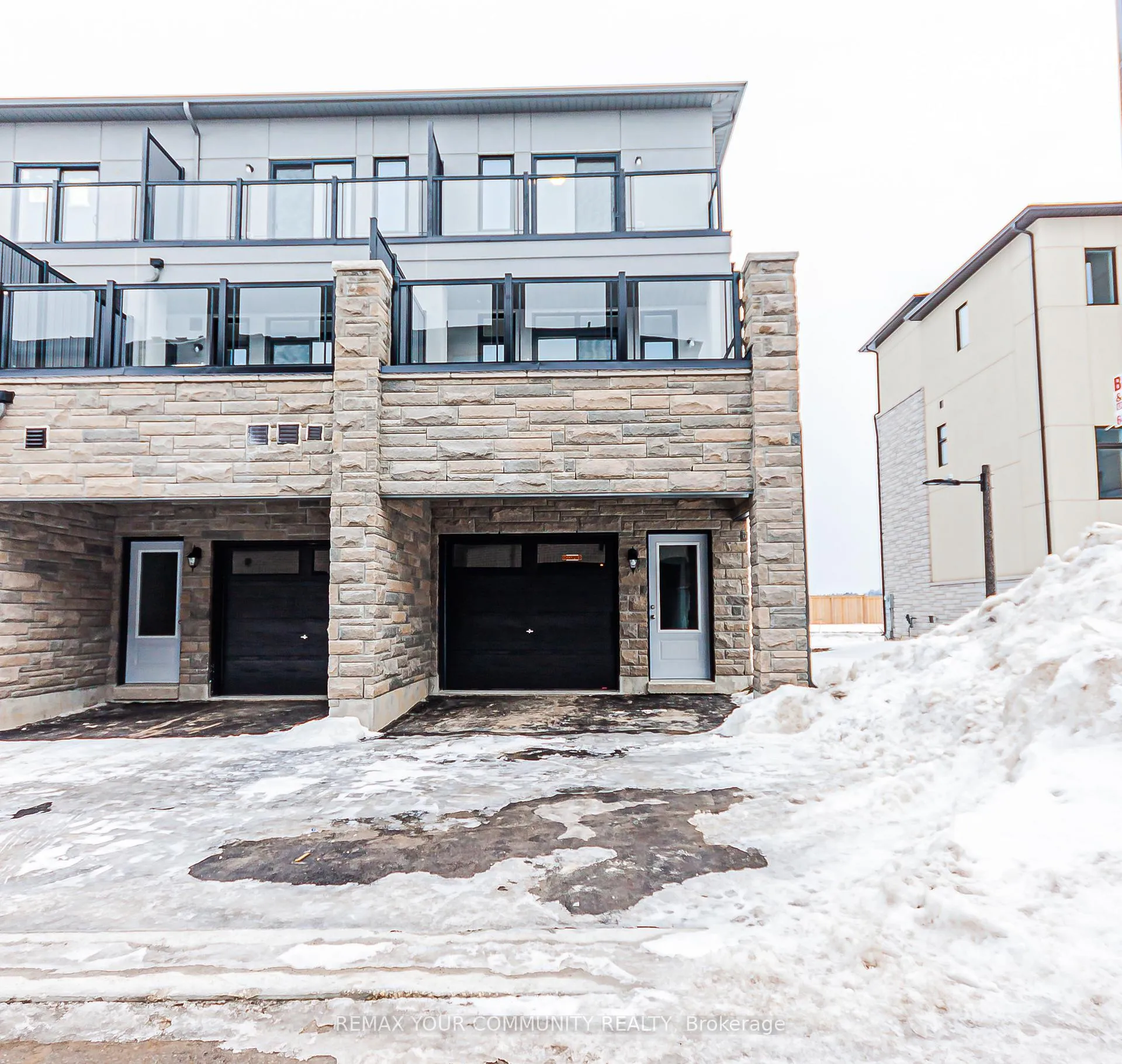 Photo 43 of 149 Berczy Green Drive, Markham, Rural Markham — HOMEH