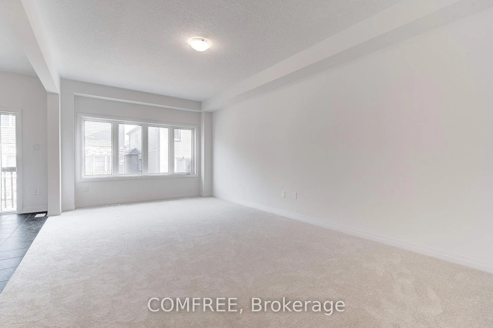 Photo 7 of 33 Hitchman Street, Brant, Paris — HOMEH