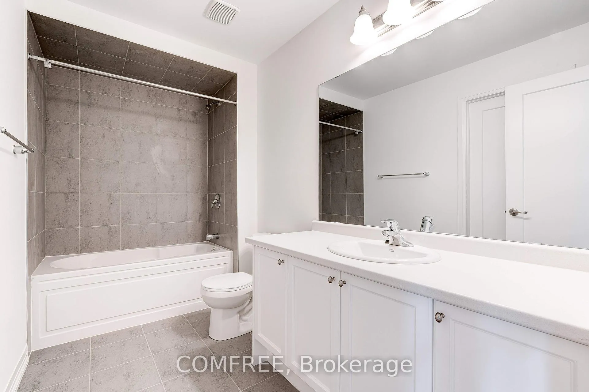 Photo 25 of 33 Hitchman Street, Brant, Paris — HOMEH