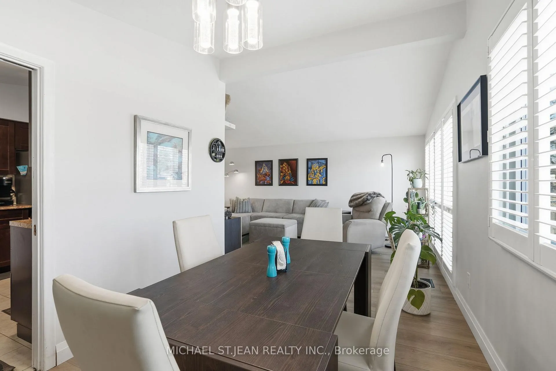 Photo 16 of 22 Southlea Drive, Hamilton, Rolston — HOMEH