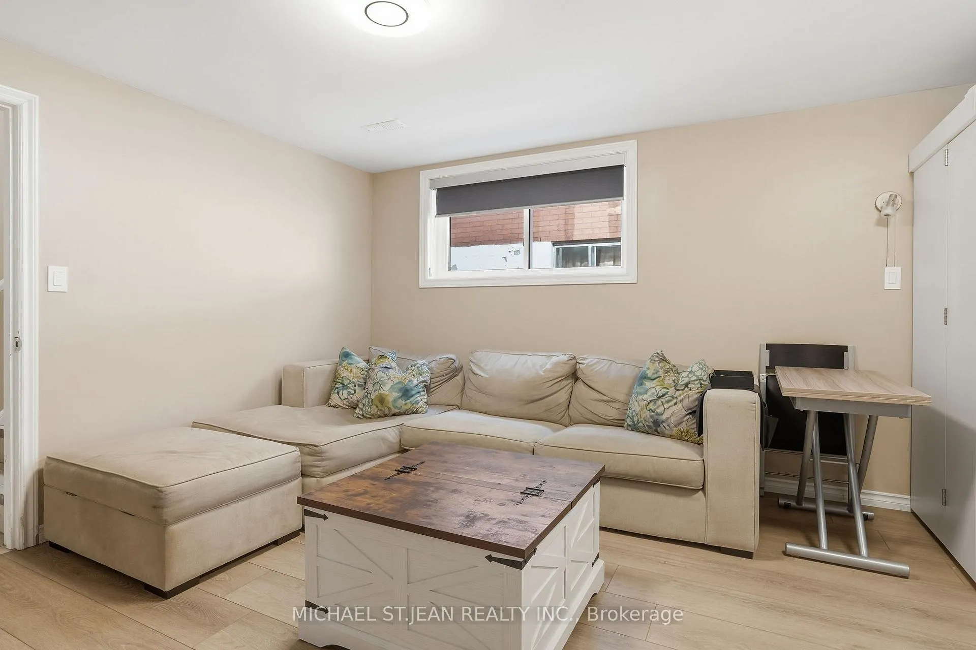 Photo 21 of 22 Southlea Drive, Hamilton, Rolston — HOMEH