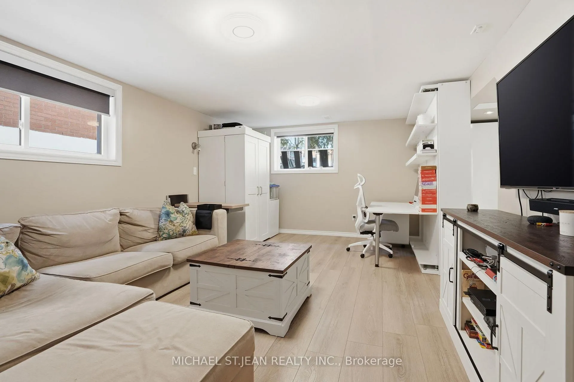 Photo 24 of 22 Southlea Drive, Hamilton, Rolston — HOMEH
