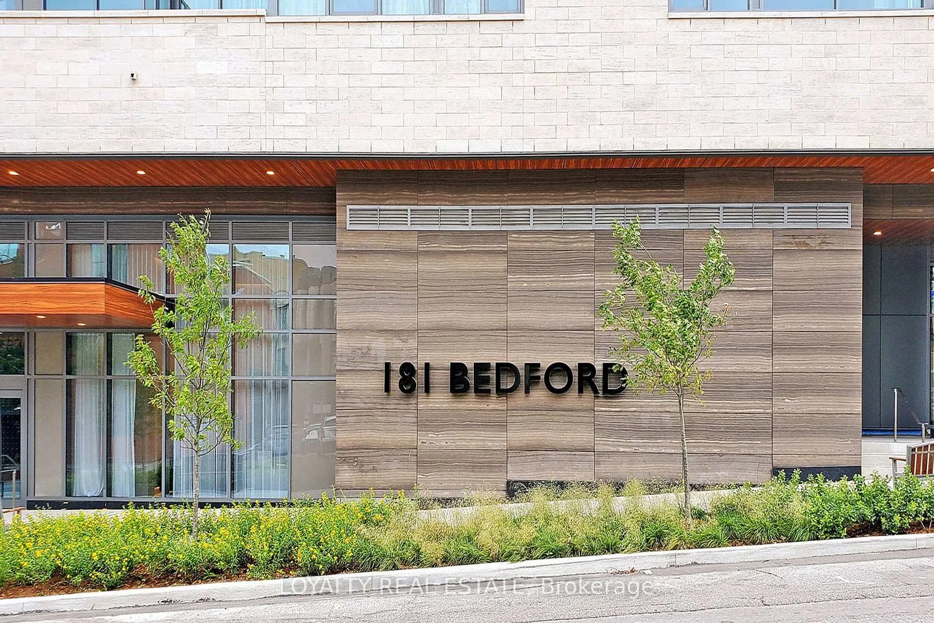 Photo 3 of Unit 1202, 181 Bedford Road, Toronto, The Annex — HOMEH