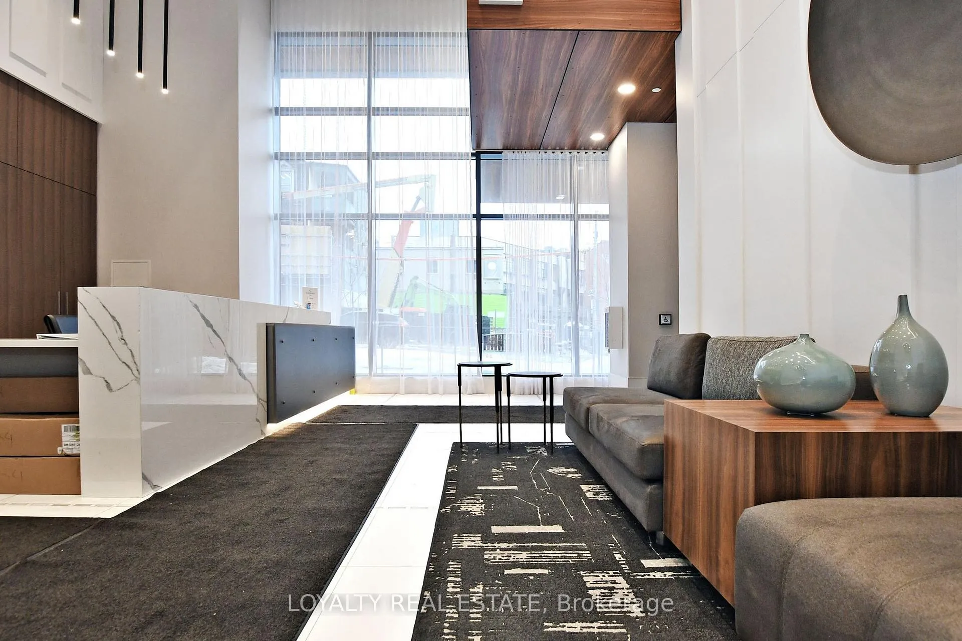 Photo 7 of Unit 1202, 181 Bedford Road, Toronto, The Annex — HOMEH