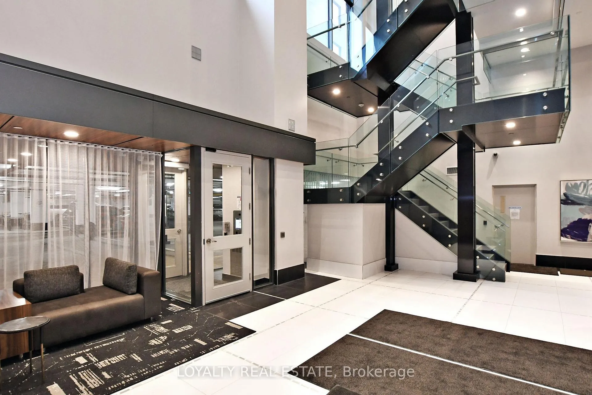 Photo 9 of Unit 1202, 181 Bedford Road, Toronto, The Annex — HOMEH