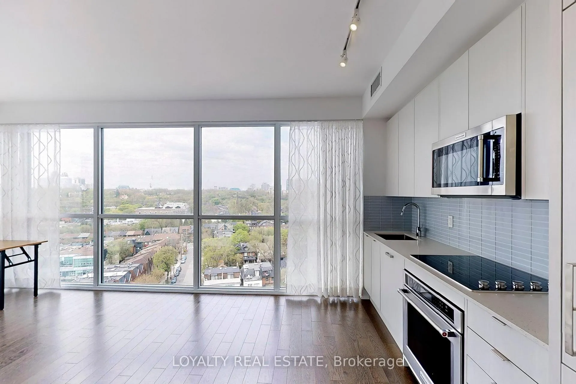 Photo 18 of Unit 1202, 181 Bedford Road, Toronto, The Annex — HOMEH