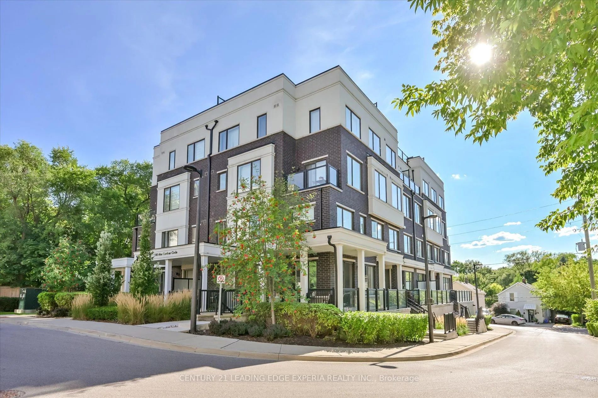 Front of Unit 2, 100 Alex Gardner Circle