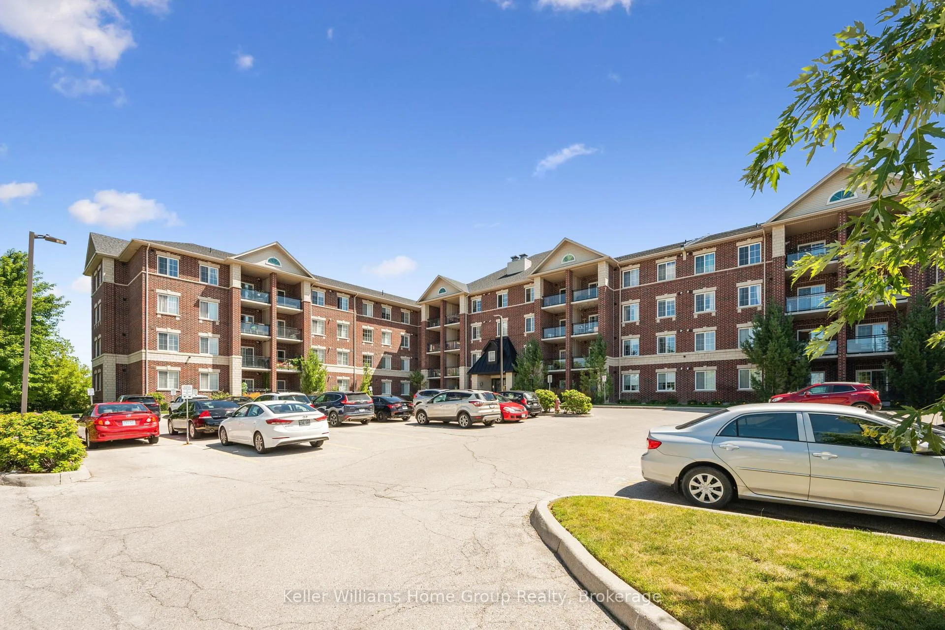 Photo 2 of Unit 417, 1440 Gordon Street, Guelph, Pineridge/Westminster Woods — HOMEH