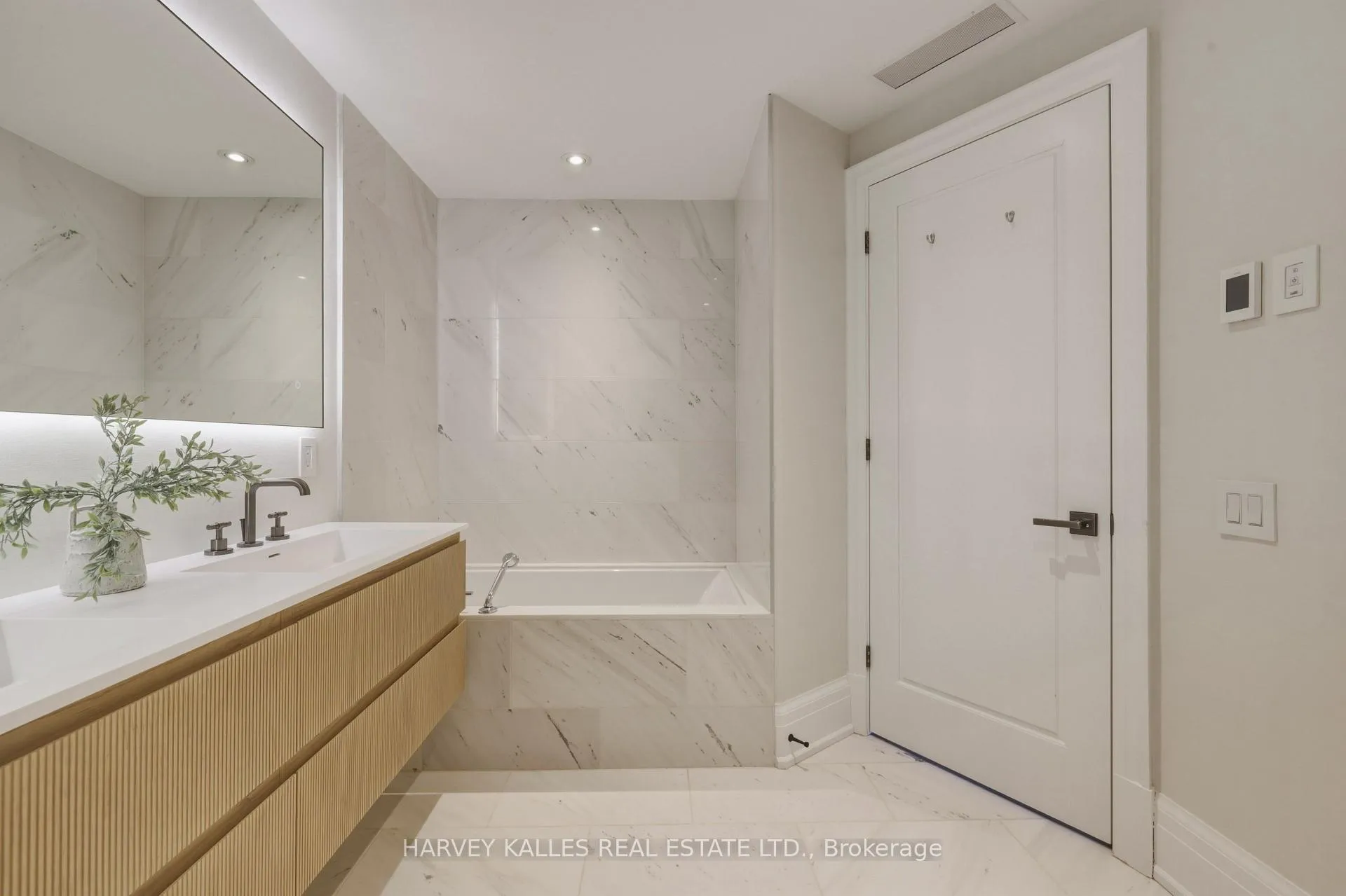 Photo 30 of Unit 808, 181 Davenport Road, Toronto, The Annex — HOMEH