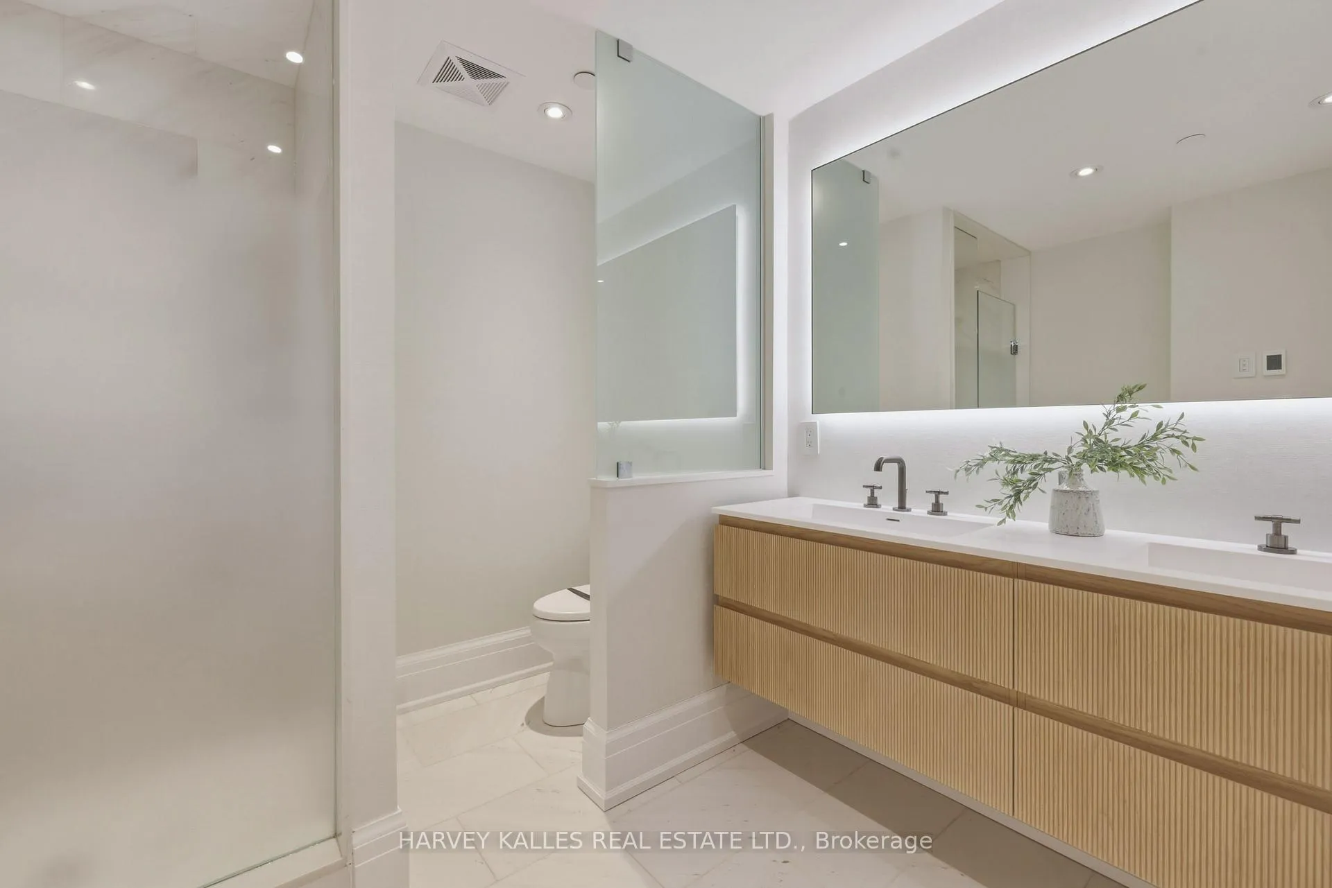 Photo 31 of Unit 808, 181 Davenport Road, Toronto, The Annex — HOMEH