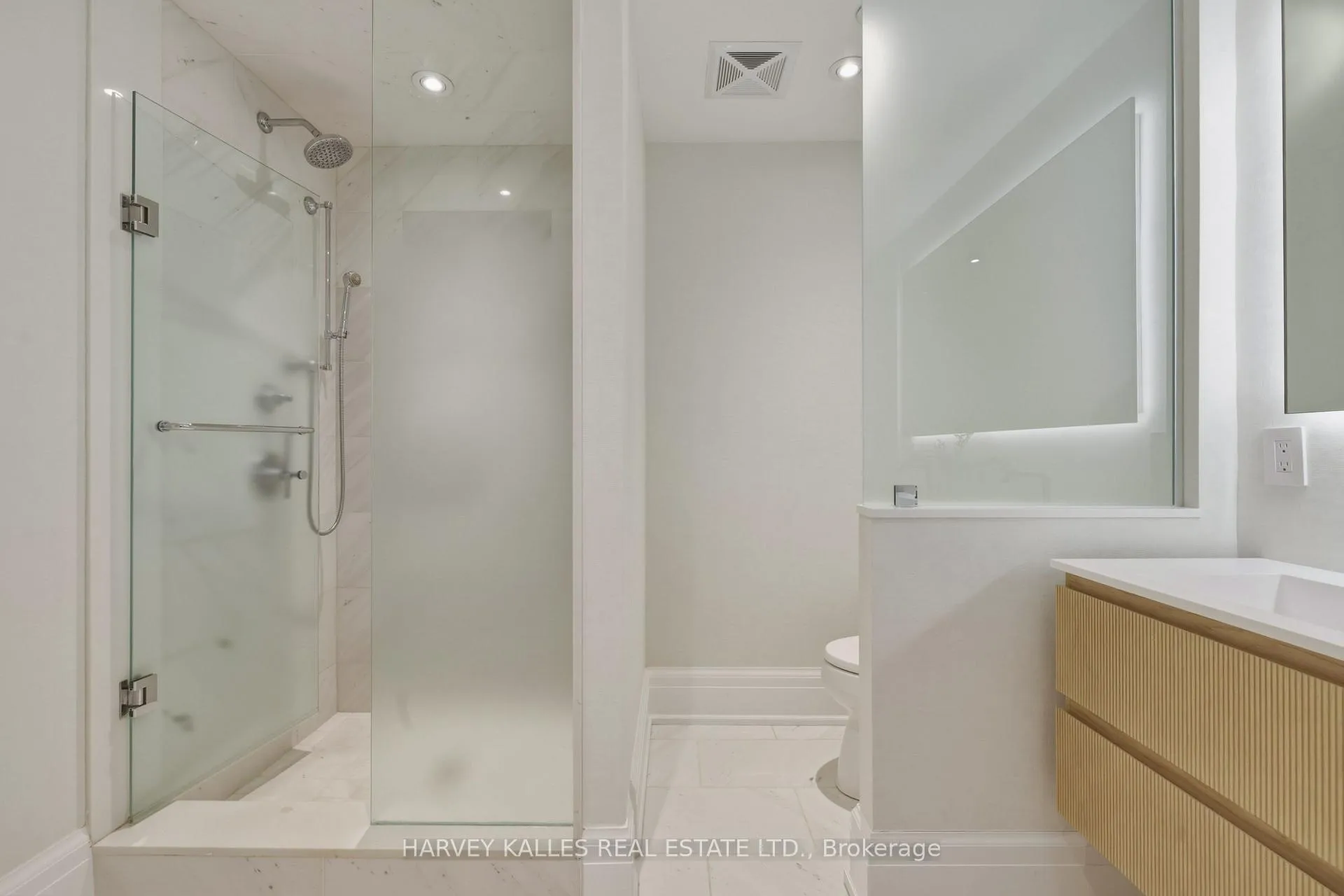 Photo 32 of Unit 808, 181 Davenport Road, Toronto, The Annex — HOMEH